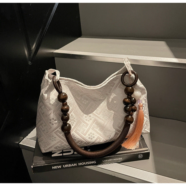 Women retro summer embroidered handbag 10