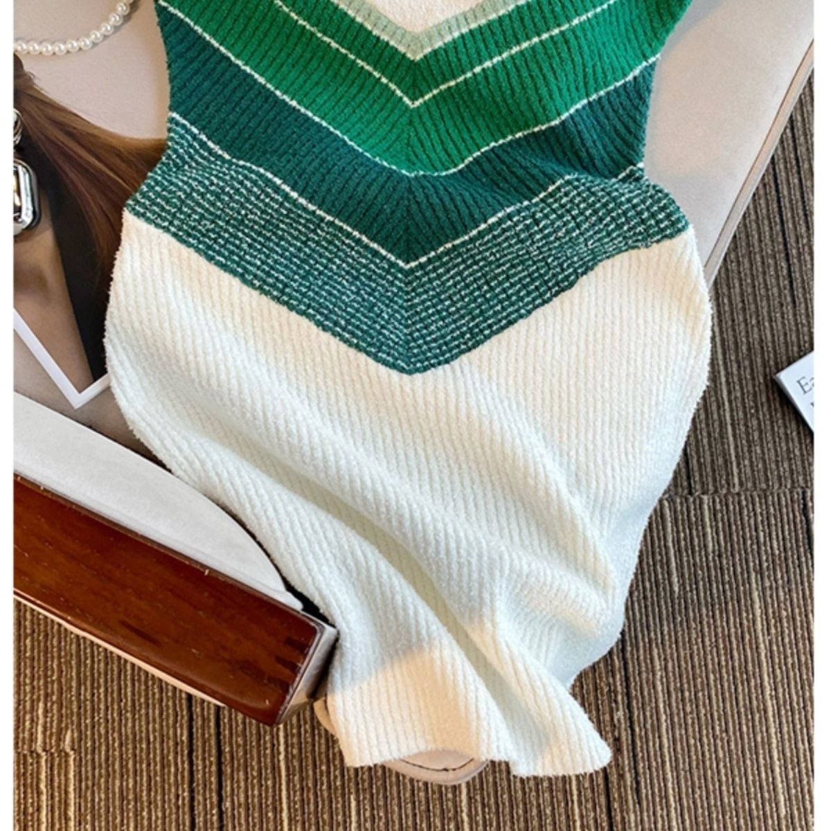 Women Casual V-neck short-sleeved printed dress 7