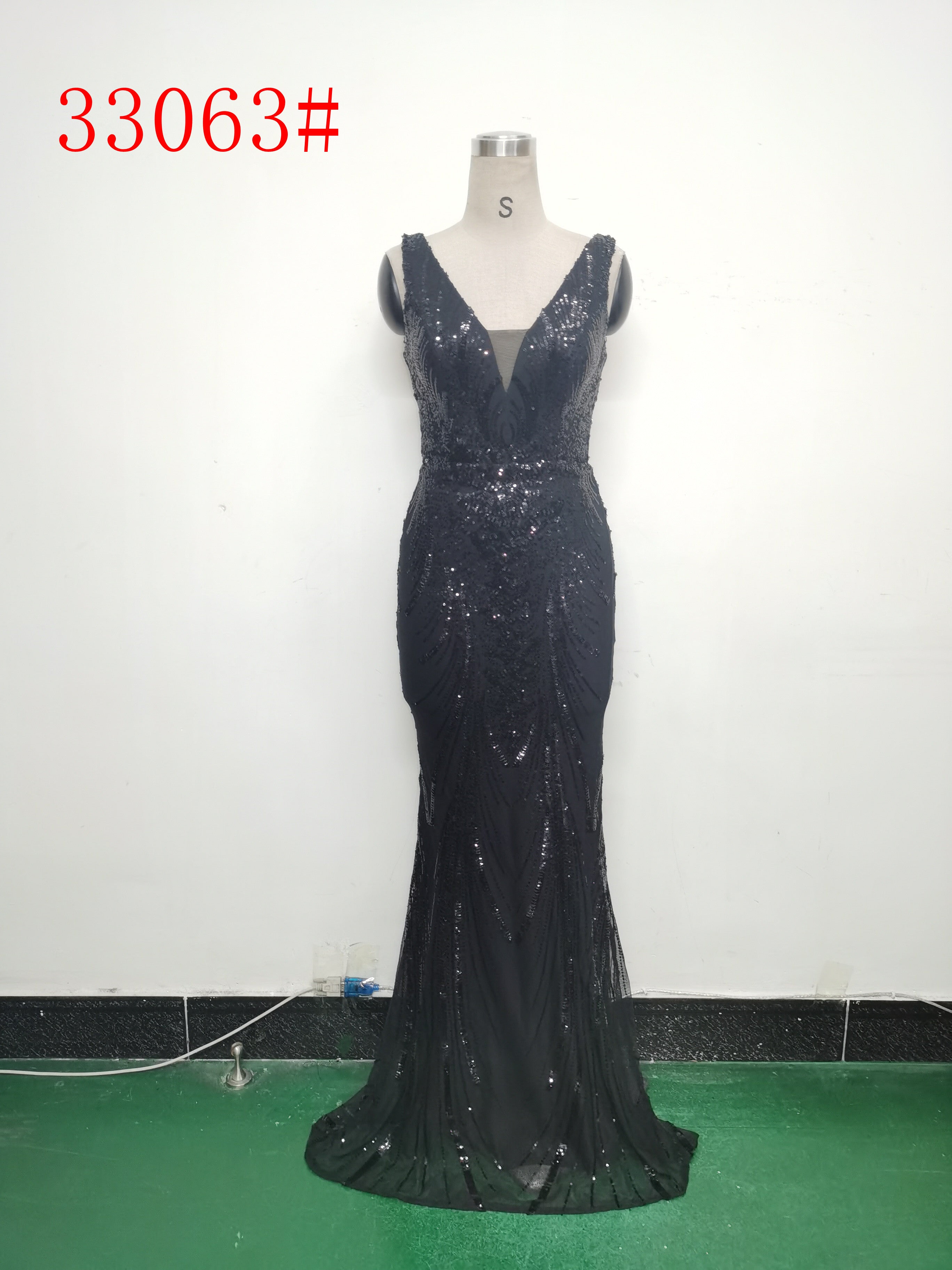Elegant Sequin Rhinestone Chain Evening Dress 17