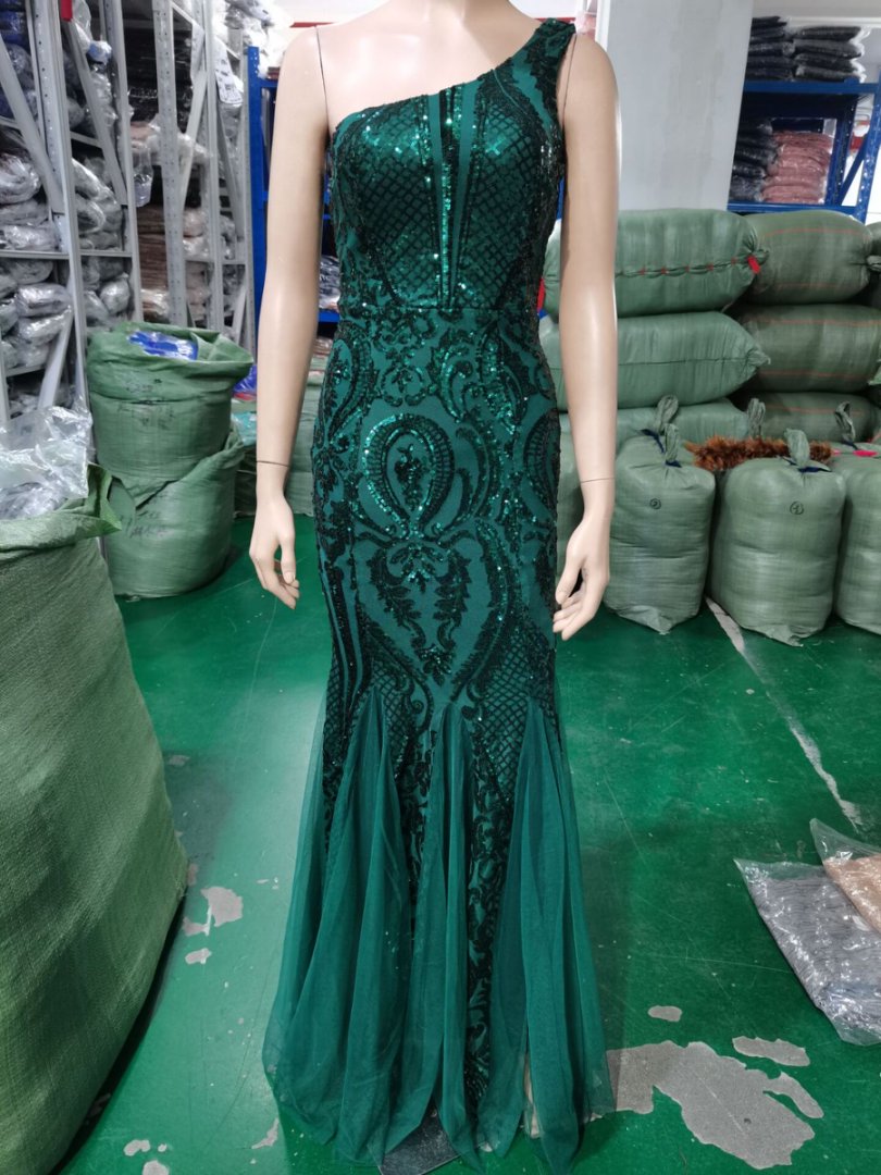 Luxury Sequin Mermail Women Formal Party Evening Dress Sexy Slash Shoulder Long Slim Bridal Gown 33