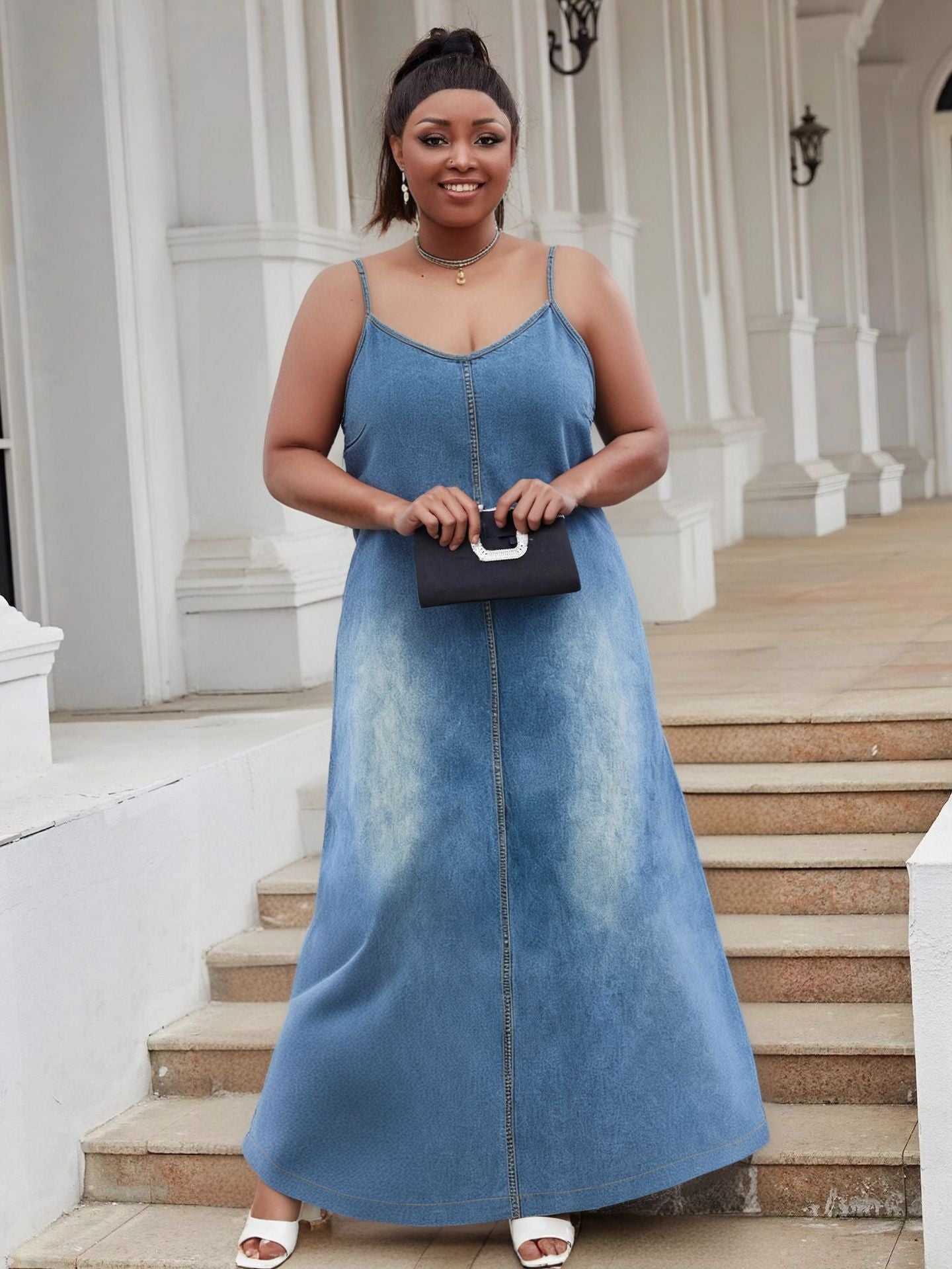 Plus-Size Women V-Neck Strappy Casual Denim Dress 5