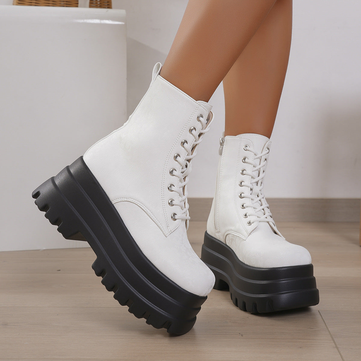 Plus Size Thick Sole Casual Solid Color Leather Boots British Style Retro Fashion Martin Boots 8