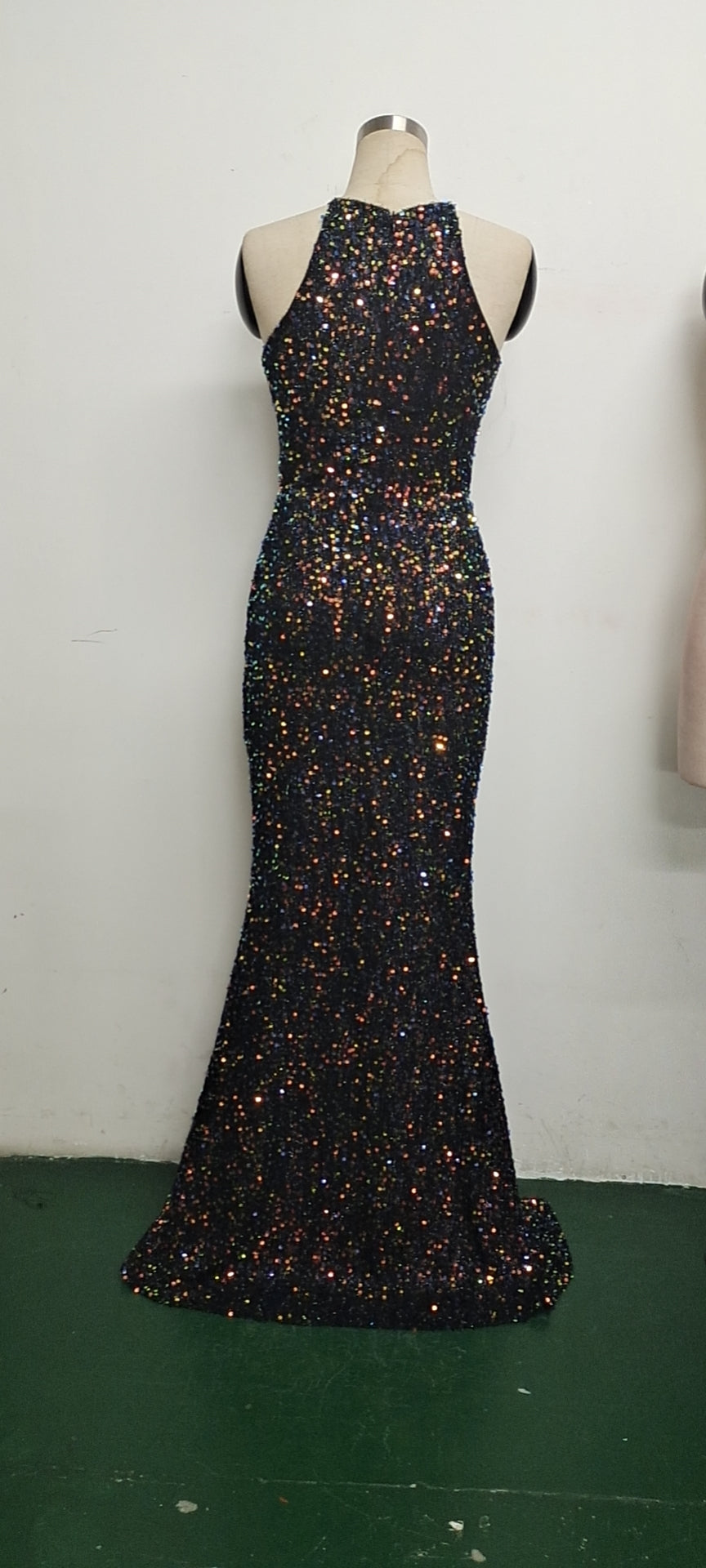 Summer Elegant Sequins Sleeveless Halter Split Evening Dress 16