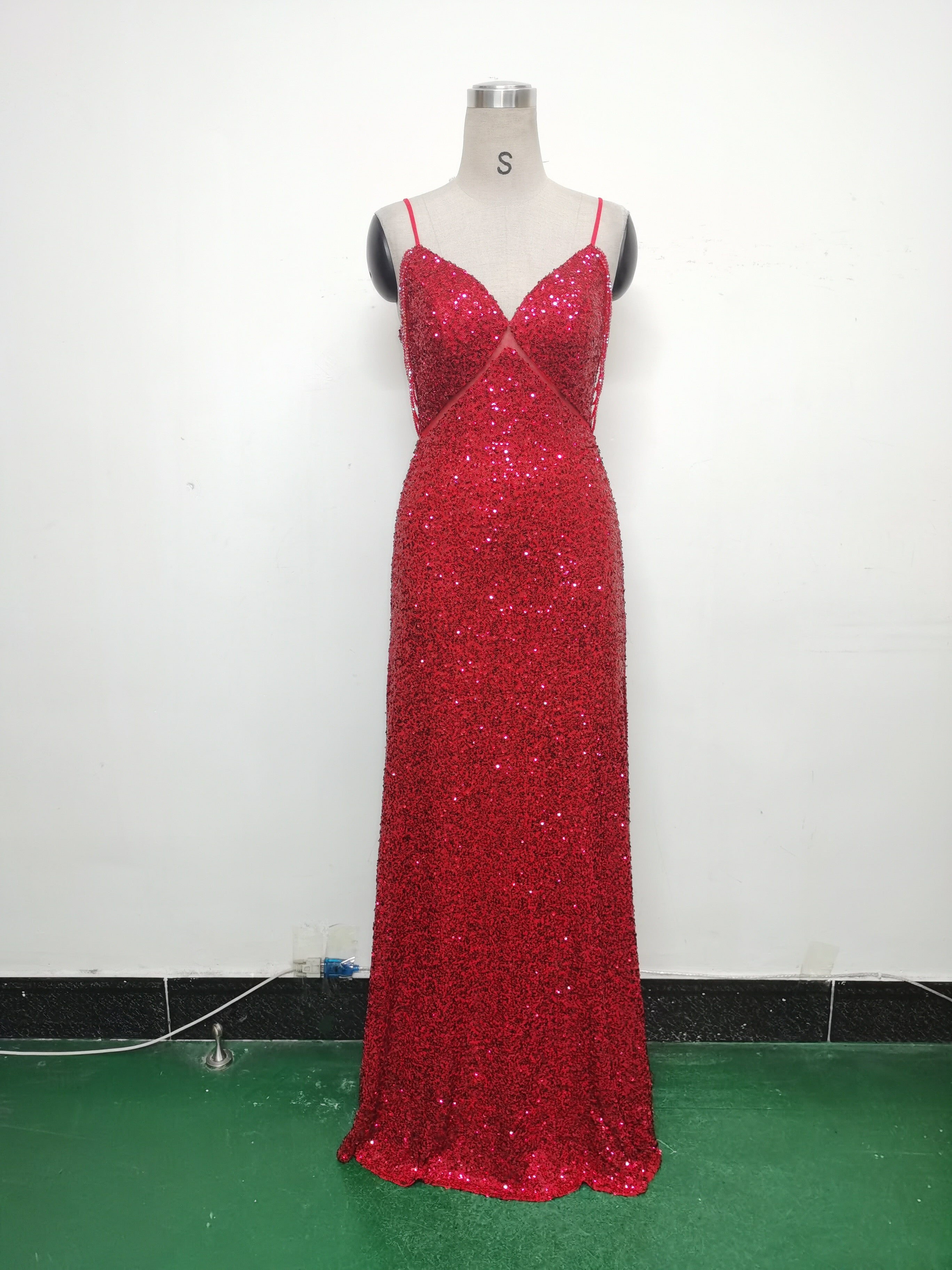 Women mesh sequined evening dress 32