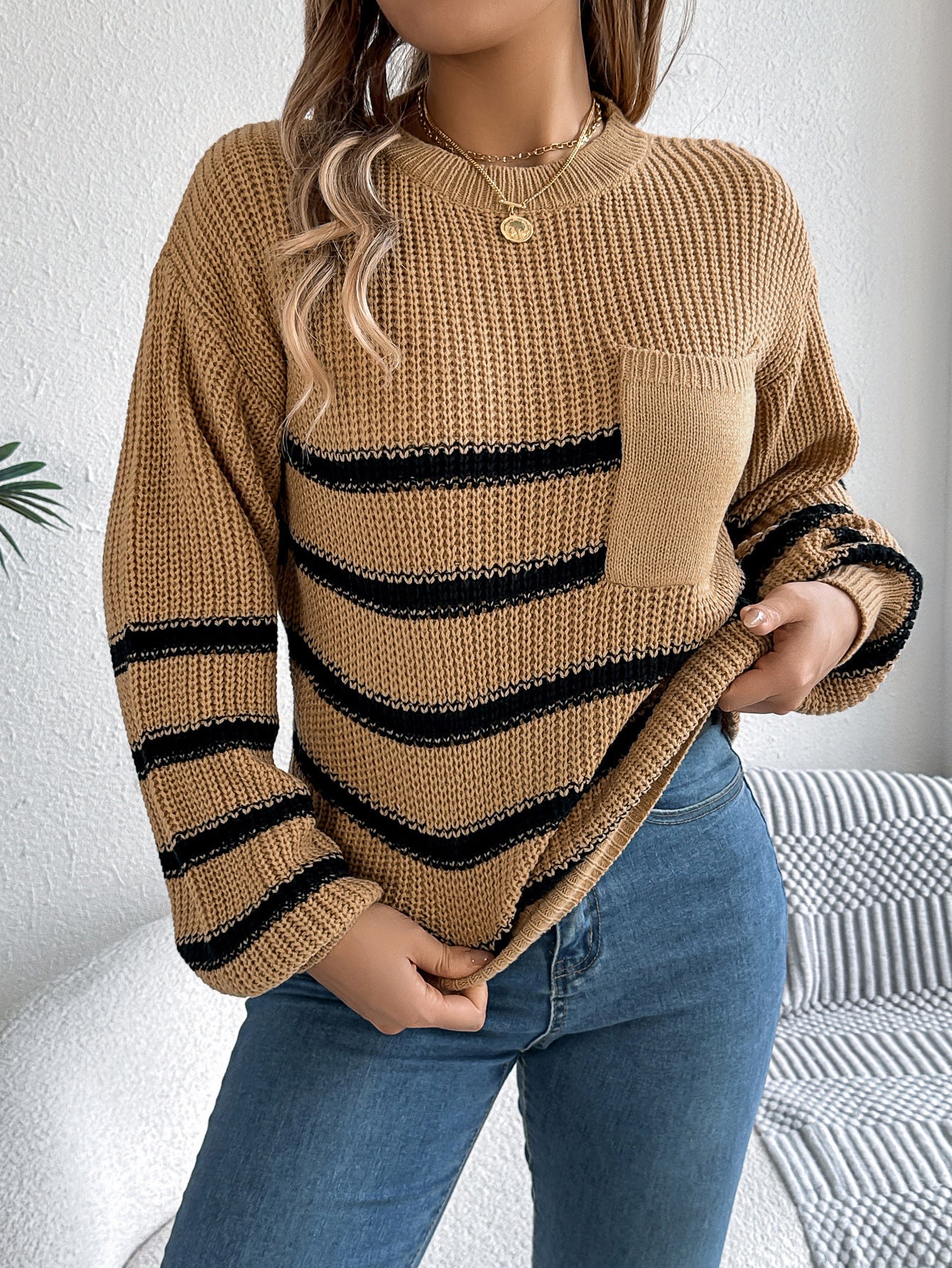 Women Casual contrast striped pocket lantern sleeve sweater 3