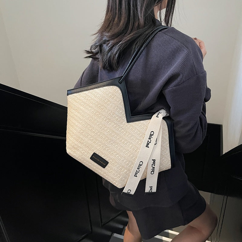 Women woven straw bag handbag single shoulder bag Beach shoulder bag Career tote bag