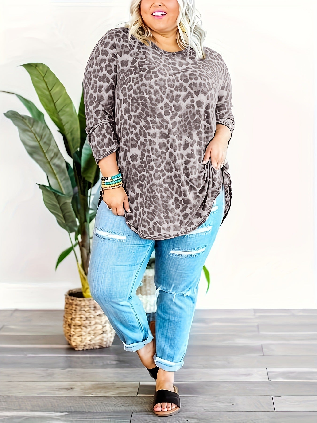 Printed Long Sleeve Plus Size Loose Top 5