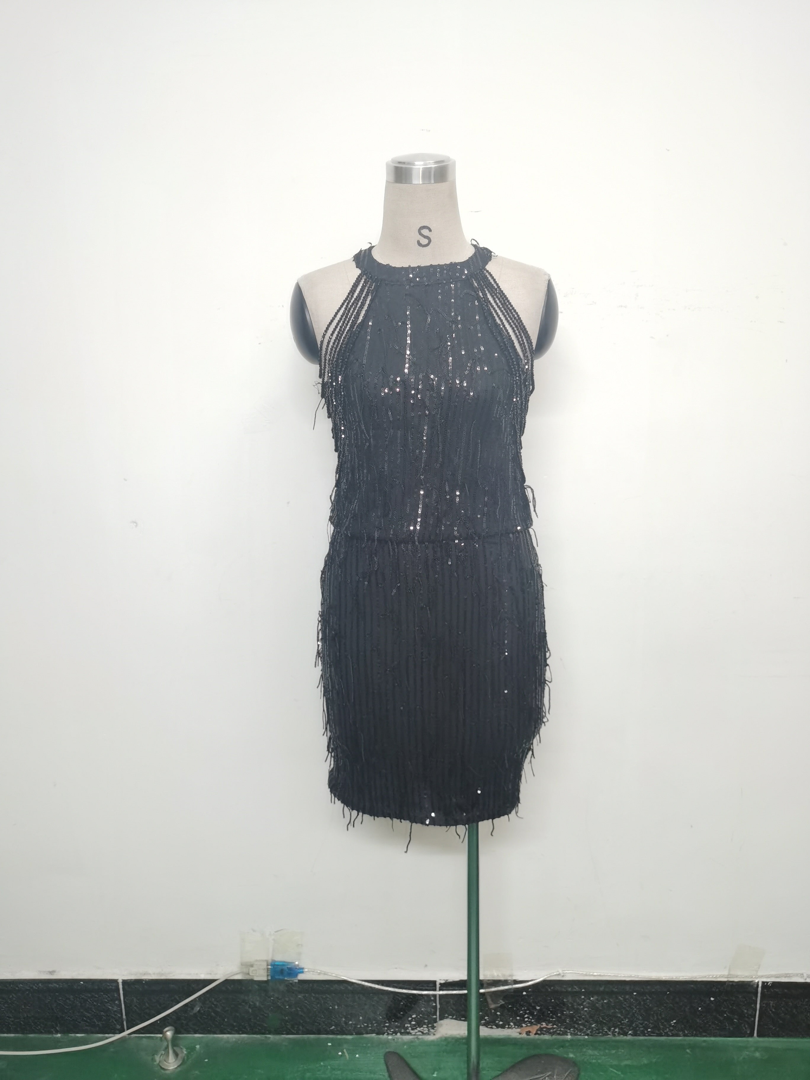 Women Tassel Sequin Halter Neck Beaded Evening Dress 12