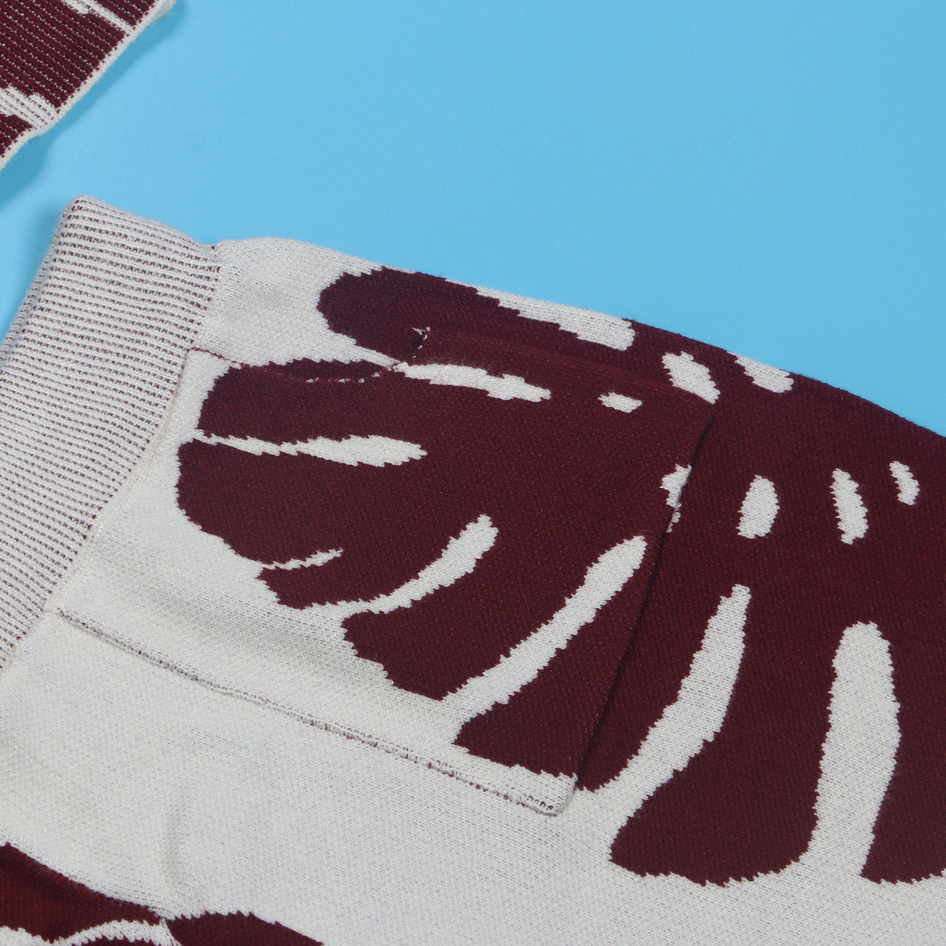 Sexy Leaf V-Neck Pullover Long-Sleeved Sweater Two-Piece Set 37