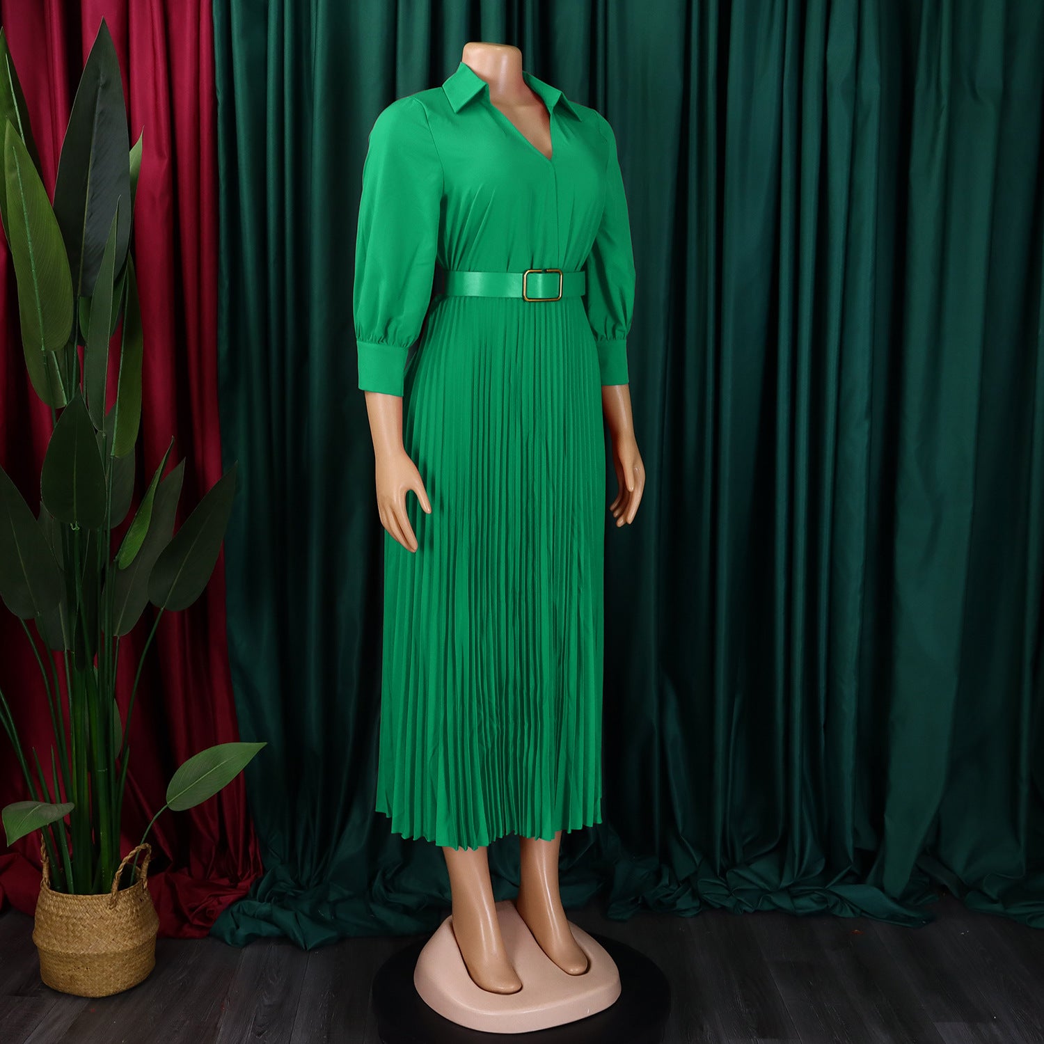 Spring V-Neck Solid Long Sleeve Pleated Dress for Women 11