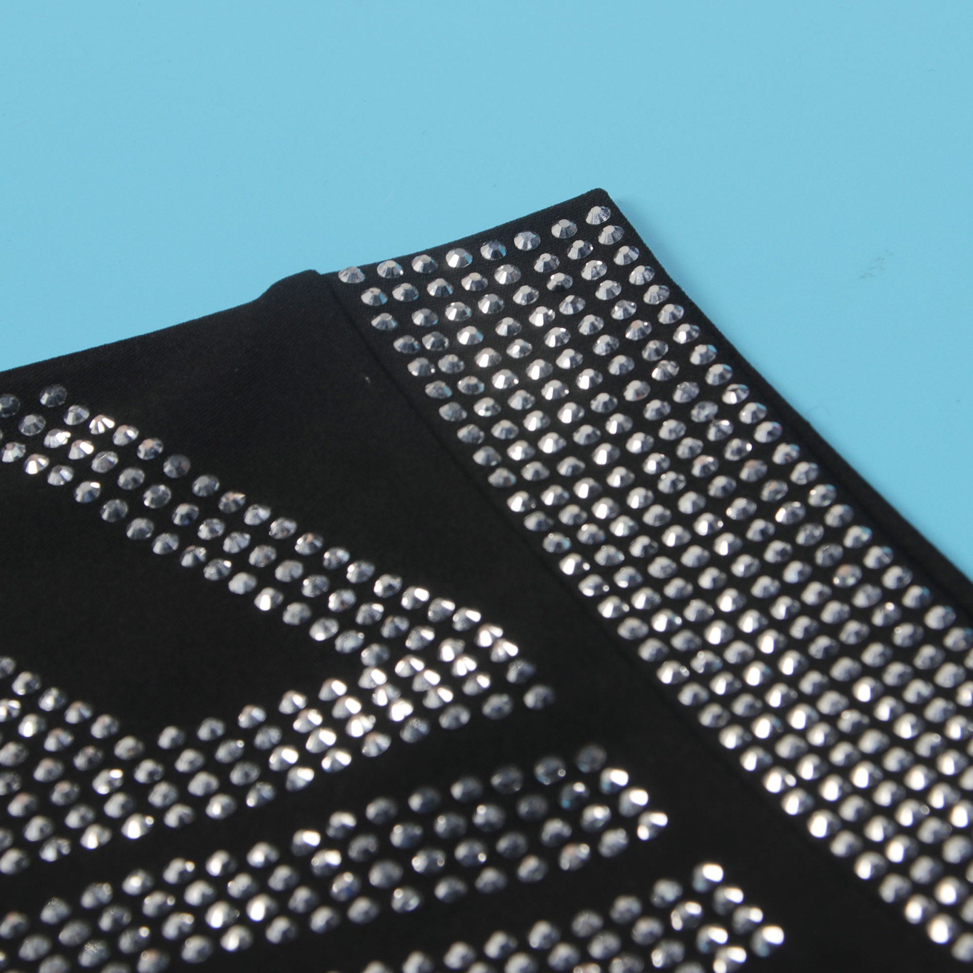 Beaded Elastic Strap Crop Top Bodycon Skirt Two Piece Set 22