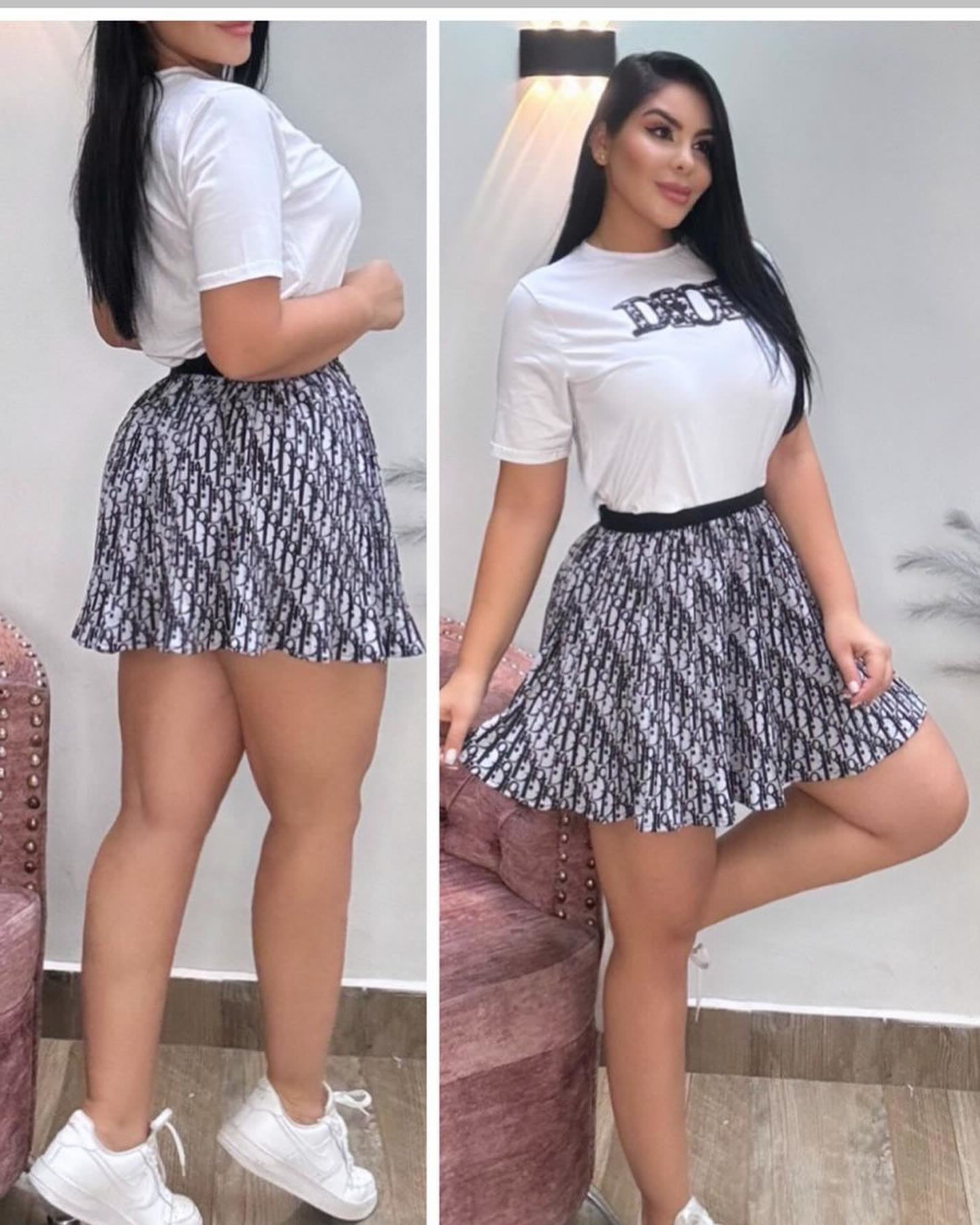 Summer Fashion Casual Short Sleeve T-shirt Pleated Skirt Sexy Two-Piece Set