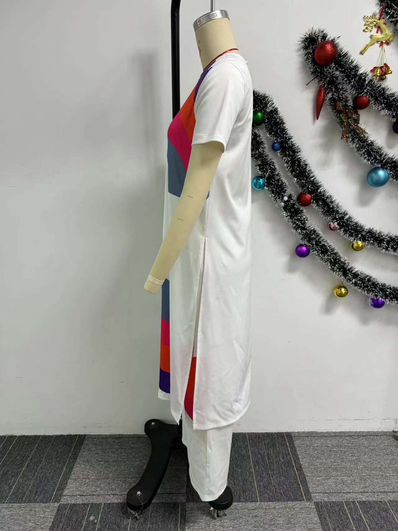 Women Printed Slit Round Neck Long Top And Pant Two-piece Set 5