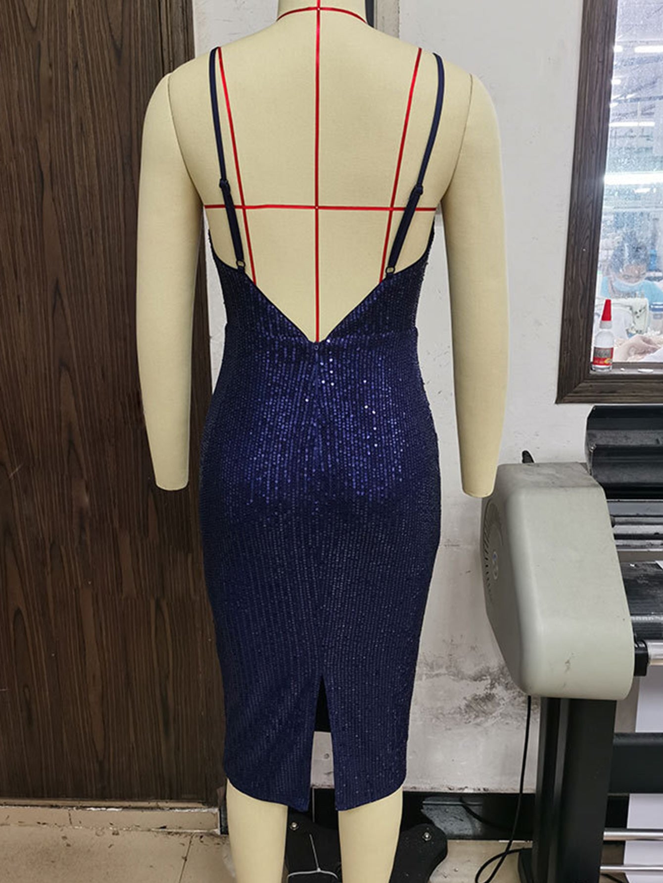Women Sexy Backless Sequin Strap Dress 4