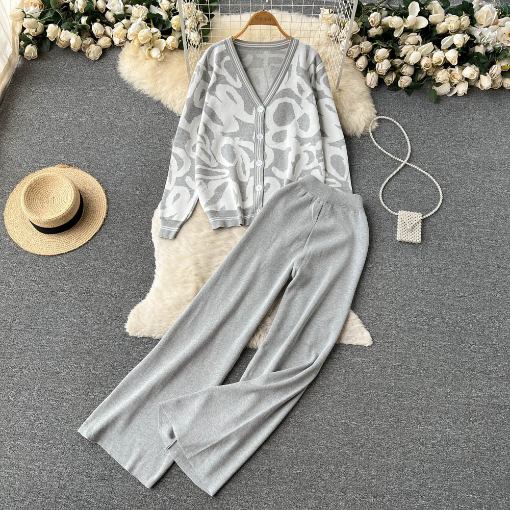 Women Autumn Printed Long Sleeve Knitting Top and Long Pants Two-piece Set 5
