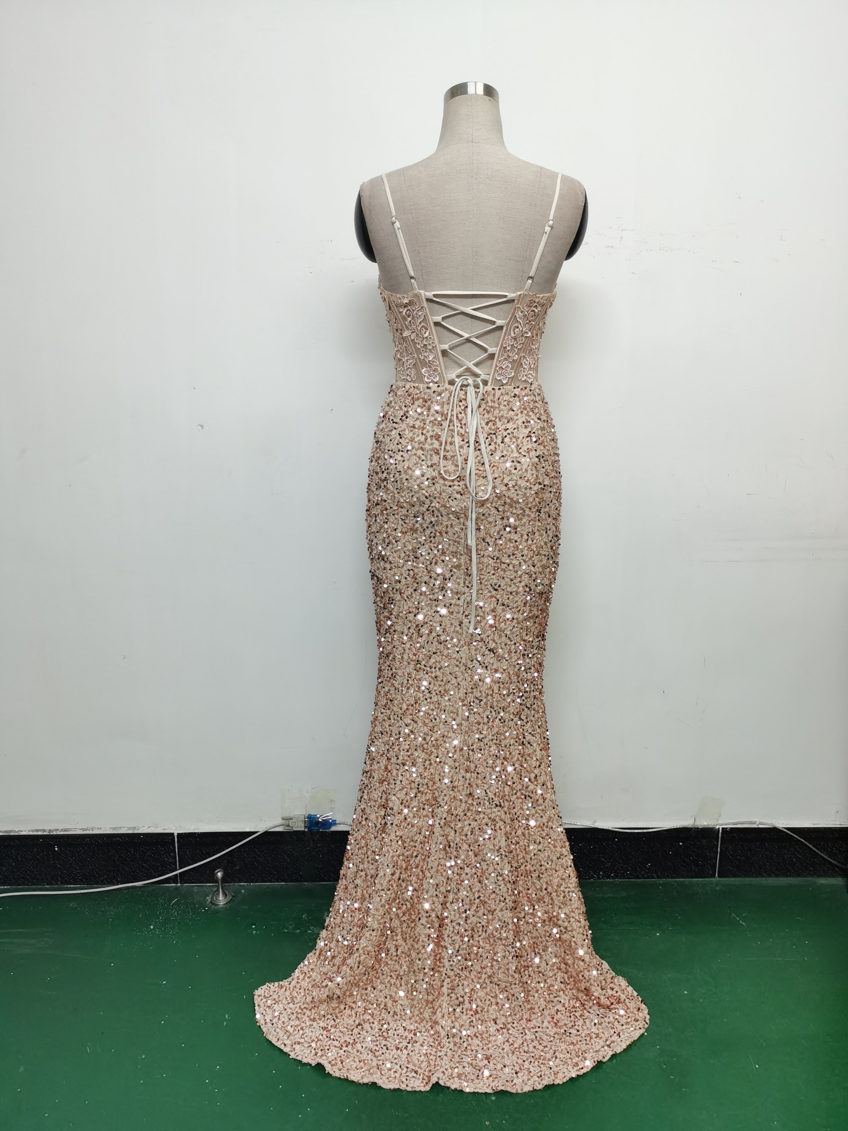 Women Palace Fishbone Vest Beaded Customized Strapless Evening Dress 20