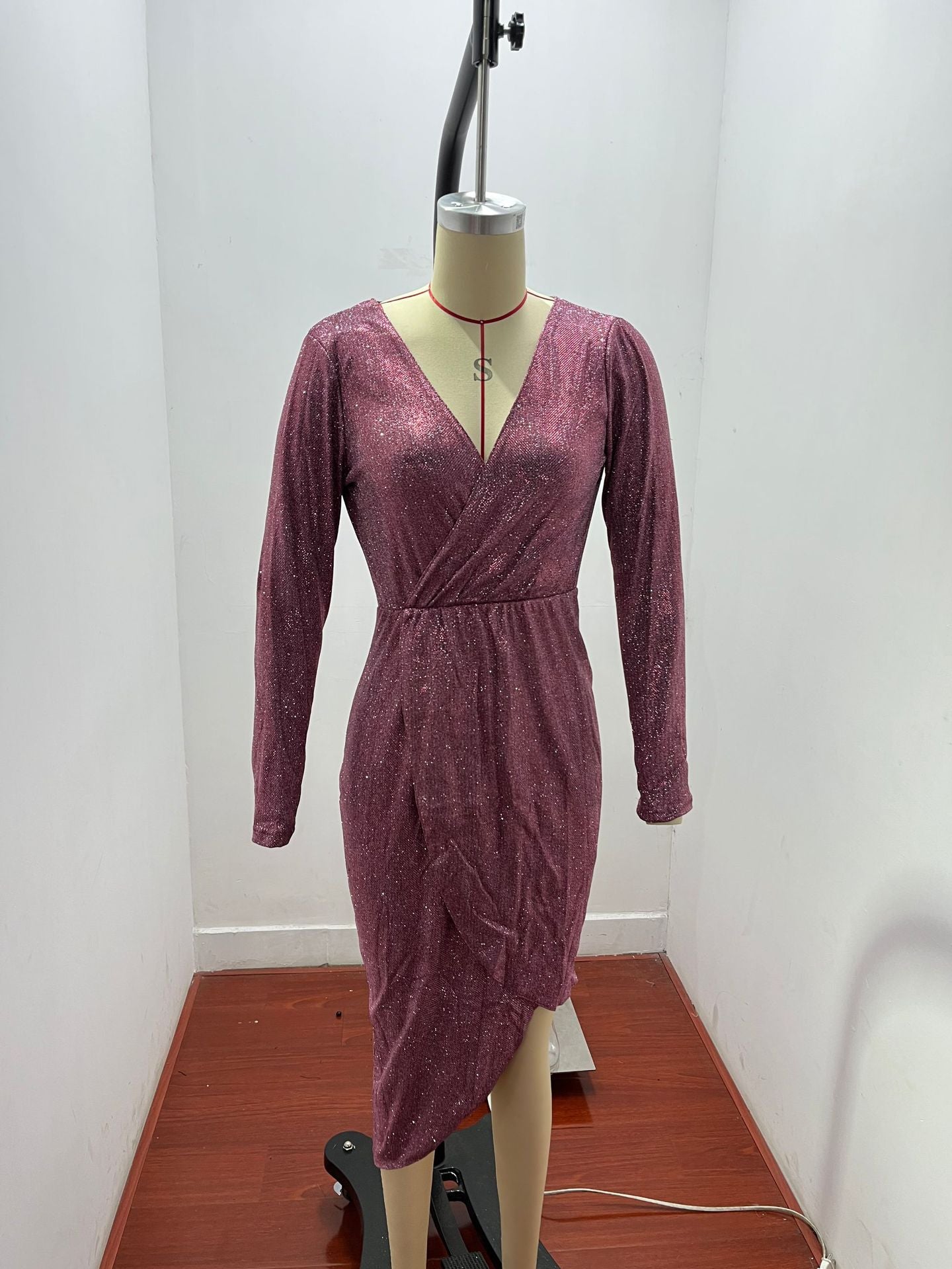 Women Shiny long-sleeved V-neck sparkling evening sexy dress 39