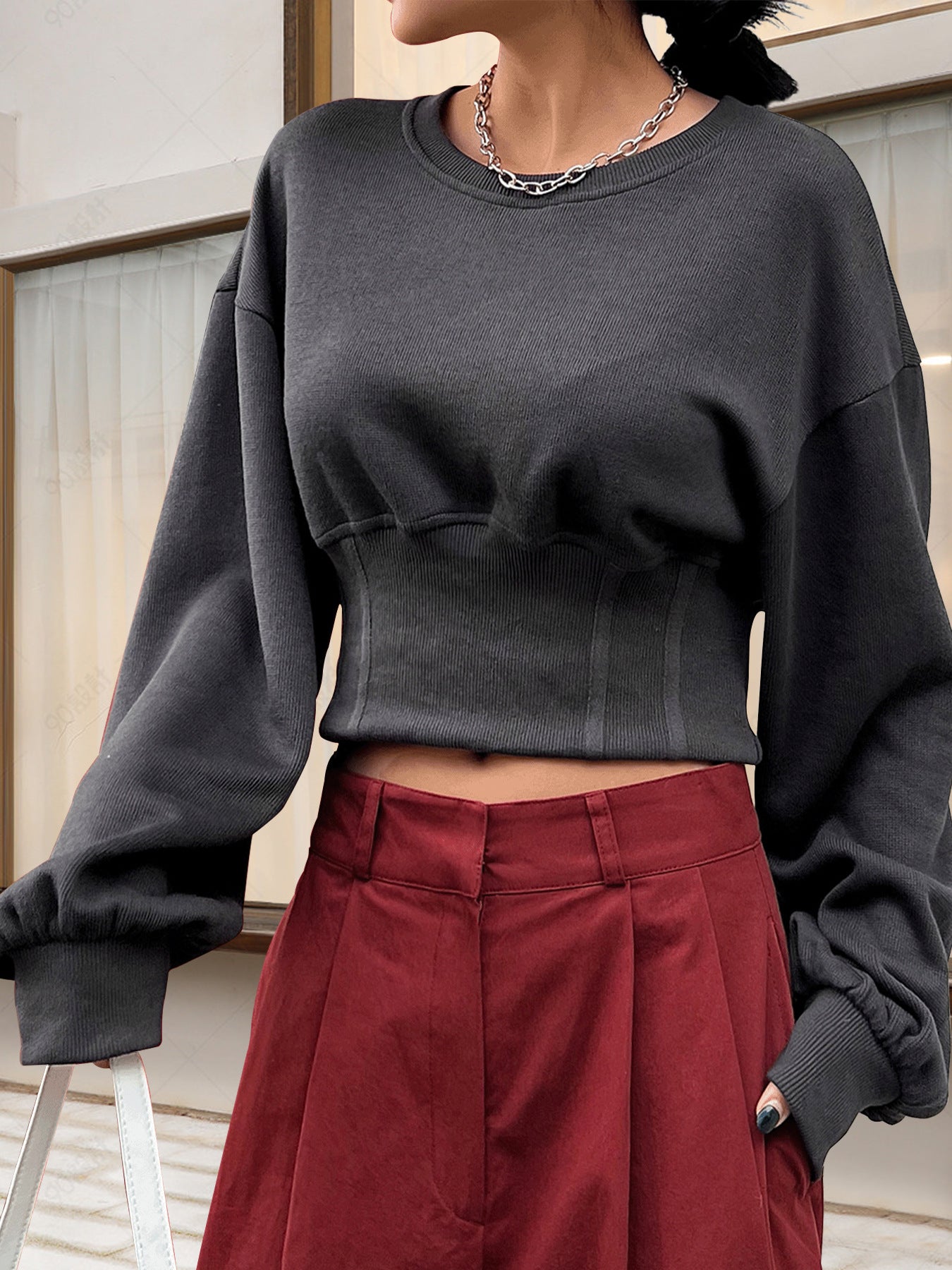 Women's Autumn Loose Slim Waist Round Neck Long Sleeve Top