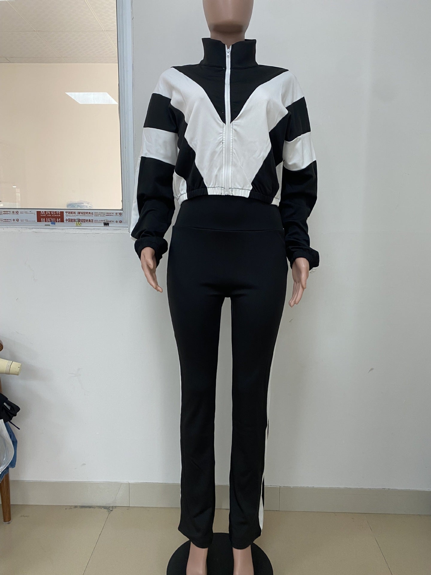 Women Zippered Turndown Collar Patchwork Zipper Top and Two-Piece Pants 8