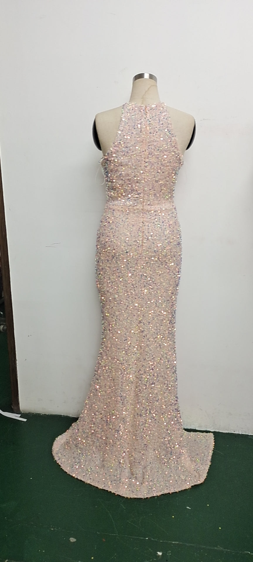 Summer Elegant Sequins Sleeveless Halter Split Evening Dress 18