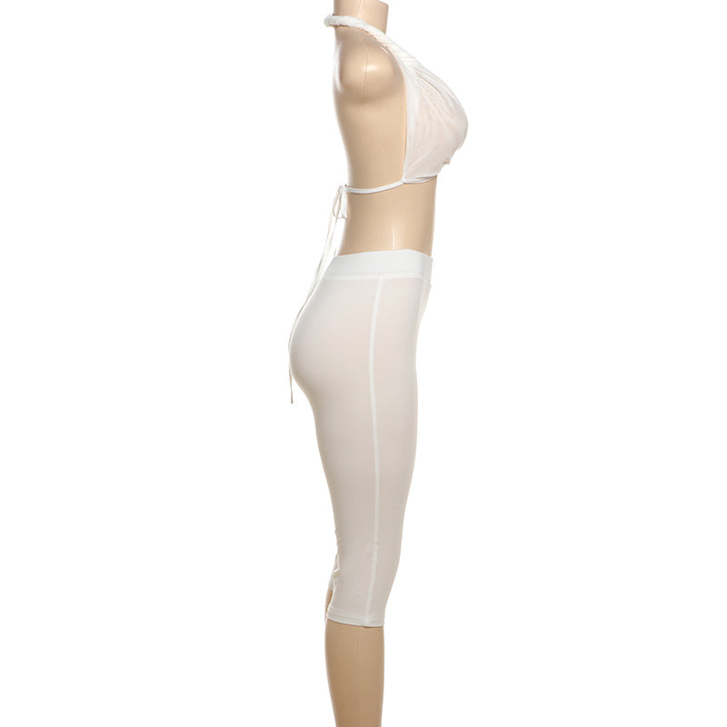 Fashionable and sexy Halter Neck Bra Top knee-length shorts sexy two piece set 8