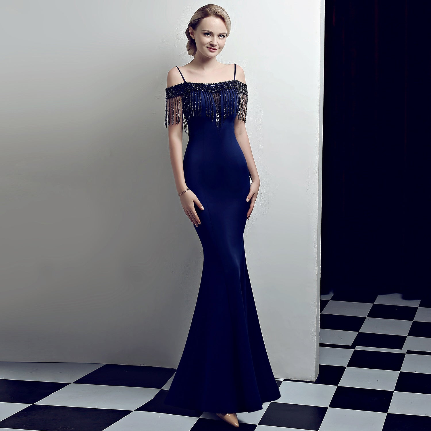 Bridal Toast Dress Fashion Fishtail Slim Fit Long Formal Party Elegant Red Evening Dress 7