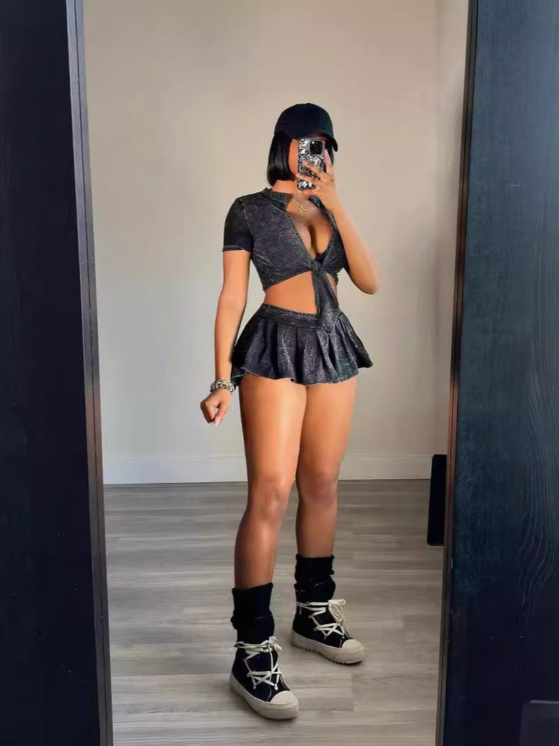 Women Short Sleeve Crop Top and Mini Skirt Two-piece Set (include Underwear ） 5