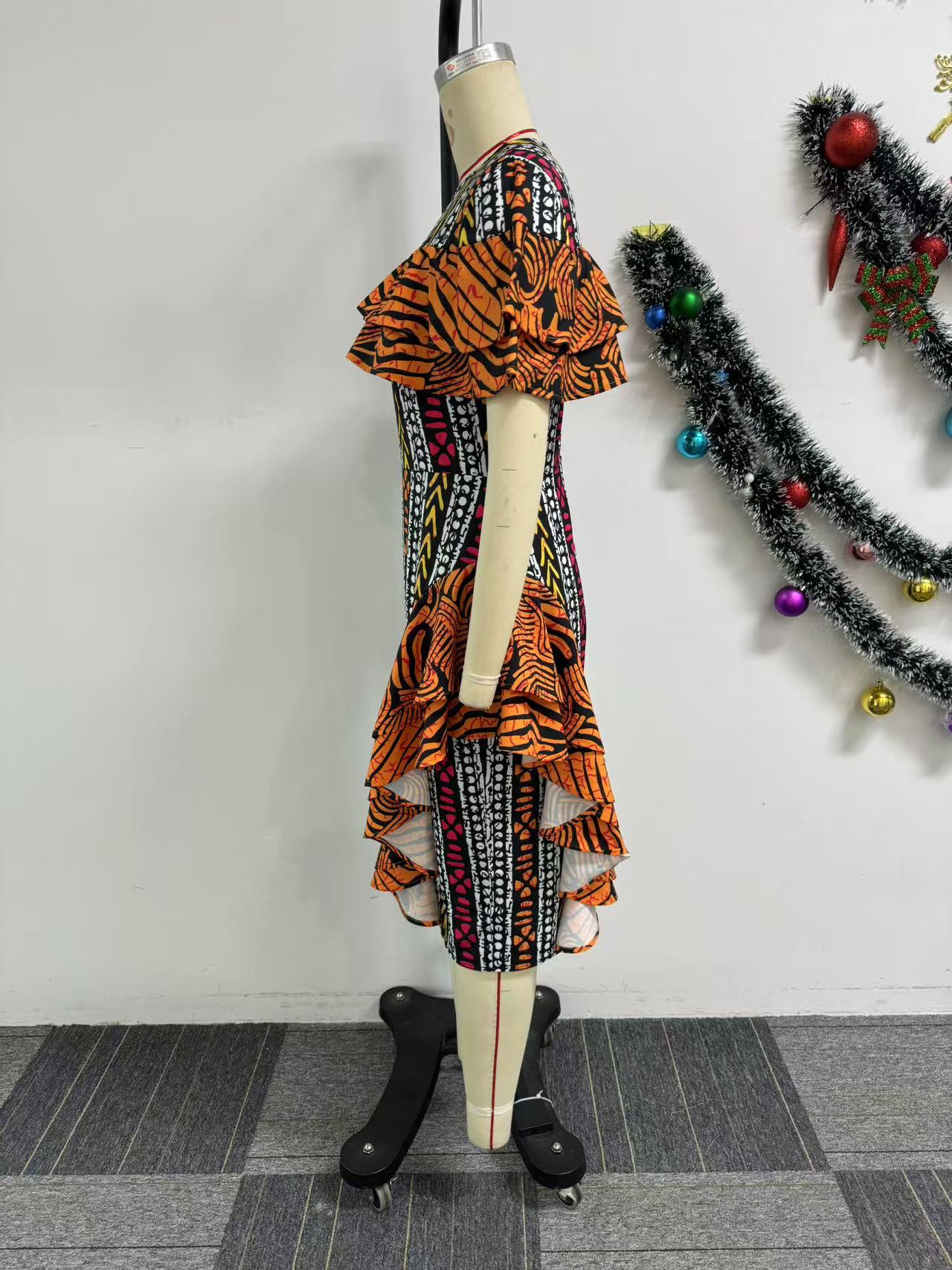 Women Elegant Printed Wood Ear Lace Contrast Slit Dress 6