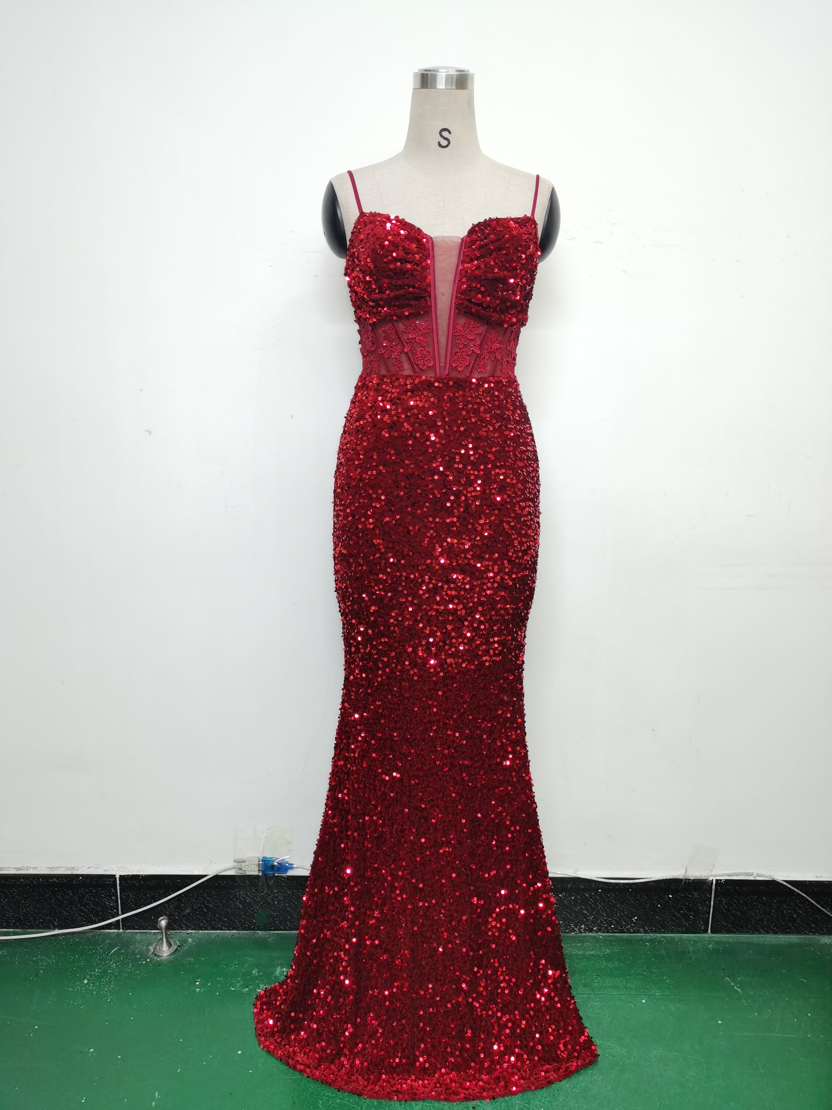 Women Palace Fishbone Vest Beaded Customized Strapless Evening Dress 18