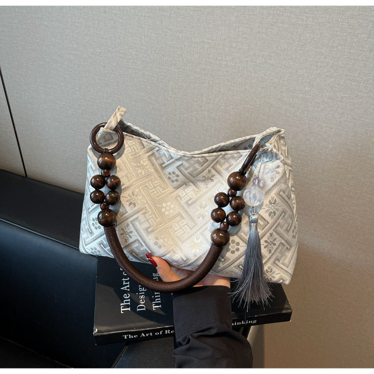 Women retro summer embroidered handbag 9