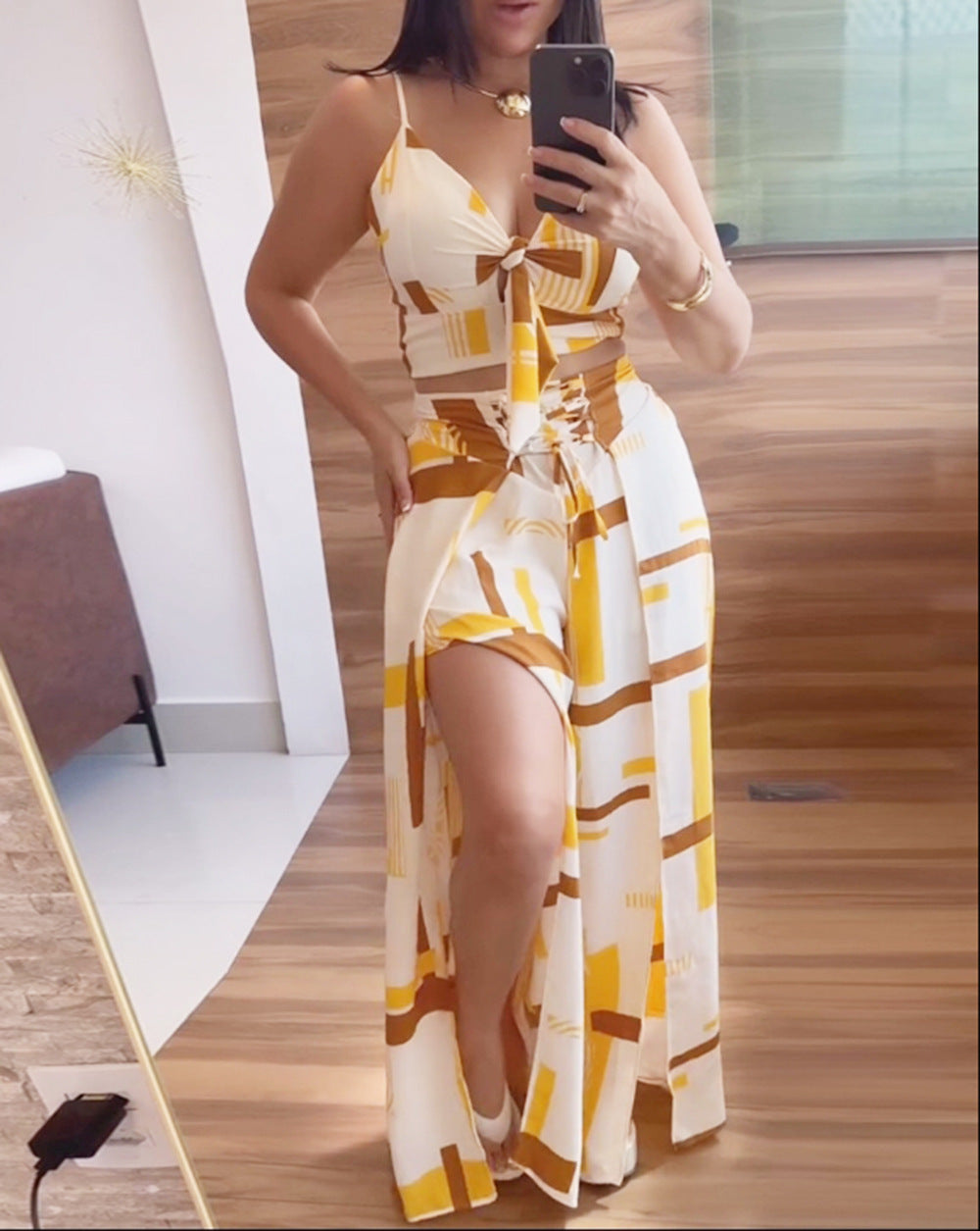 Women Printed Suspender Top and Wide Leg Pants Two-piece Set 3