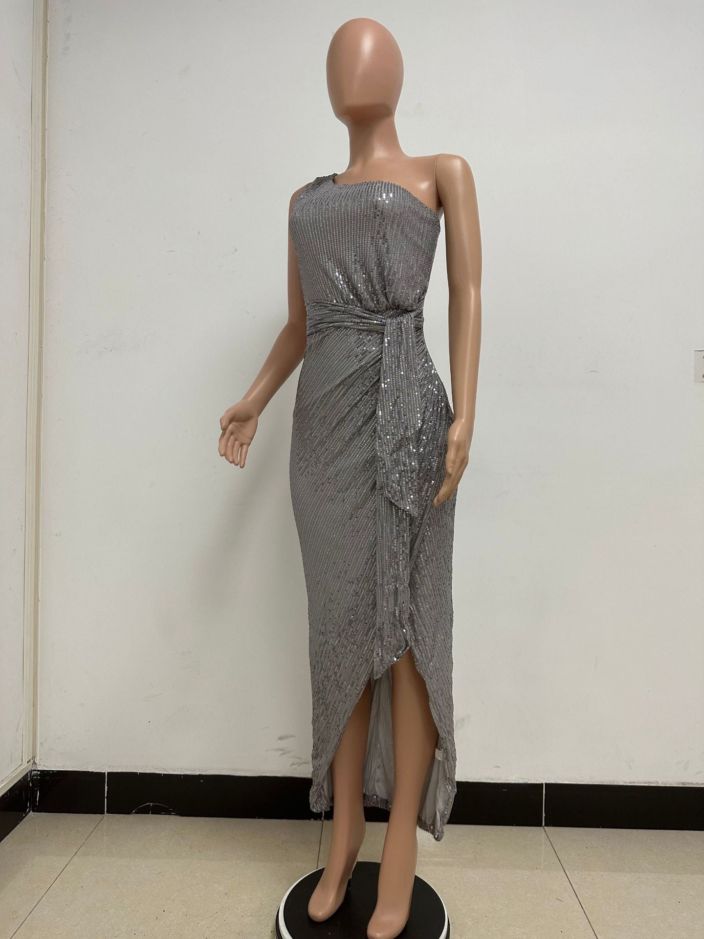 Women's One-Shoulder Lace-Up Sequined Evening Dress 101