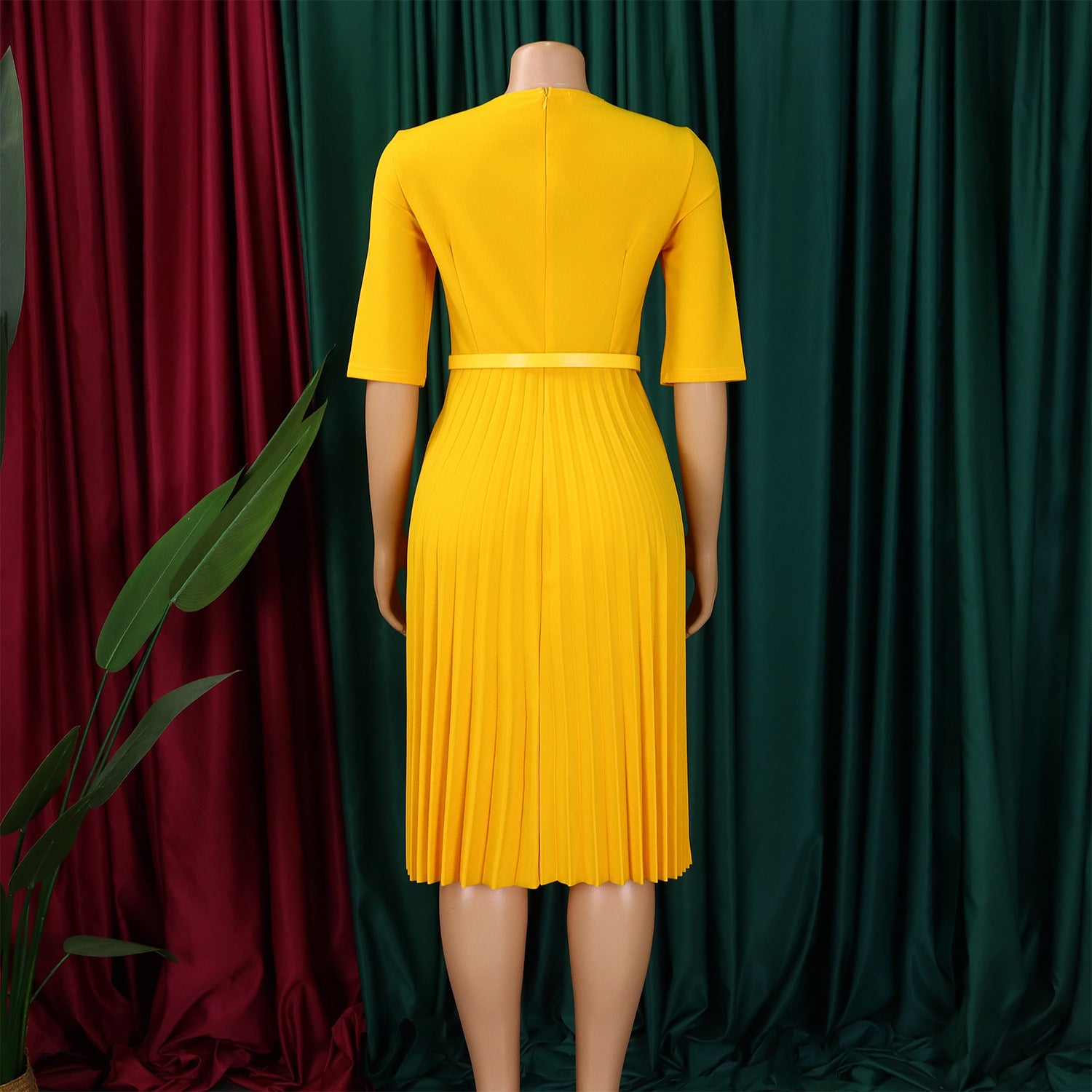 Plus Size Women's Summer Fashion Solid Color Elegant V Neck Pleated African Dress 11