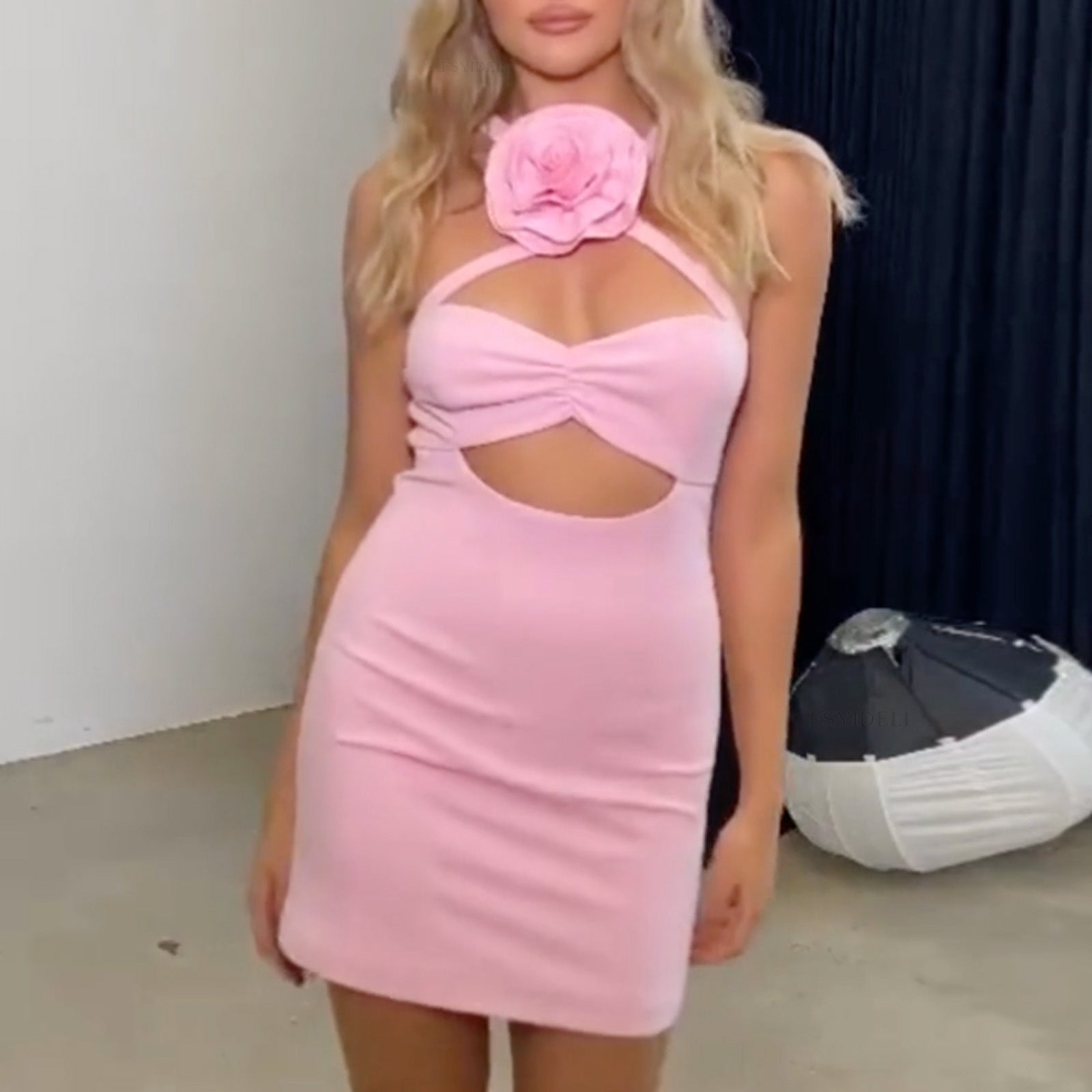 Women Sexy Cutout Halter Neck Floral Bodycon Dress 4