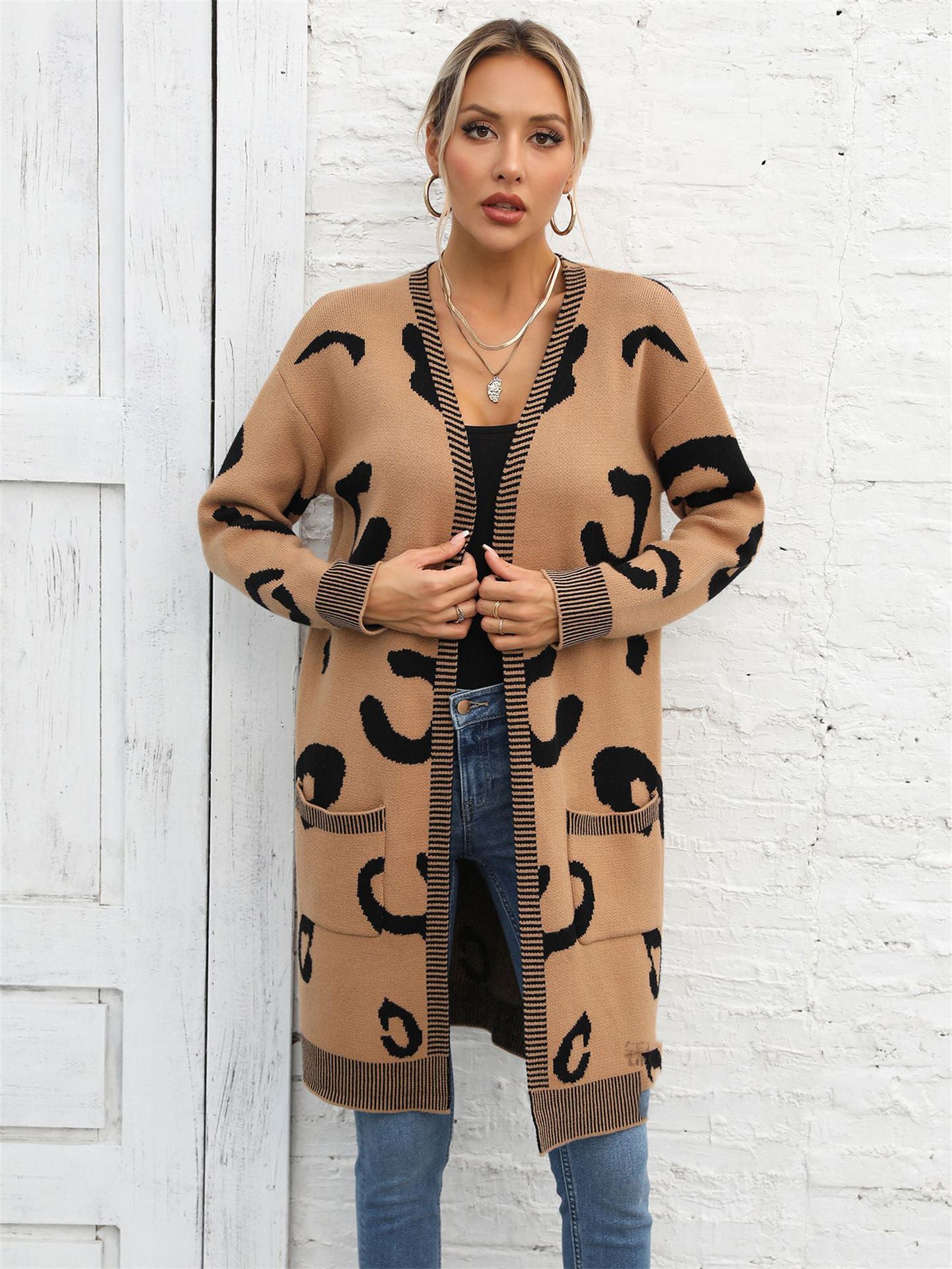 Plus Size Women Fall and Winter Leopard Knitting Cardigan Sweater 3