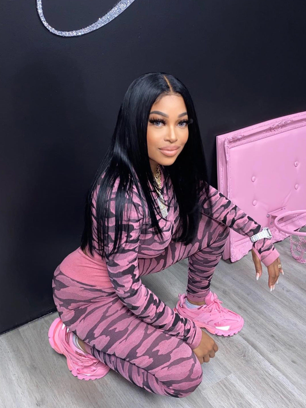 Women printed long-sleeved Top and Pant two-piece set 8