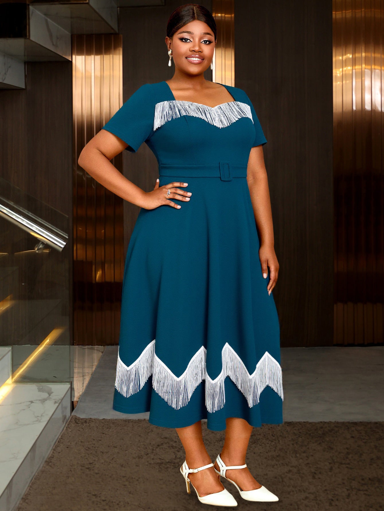 Plus-Size Women Elegant Blue Square-Neck Short-Sleeved Tassel Contrast Belt Party Dress