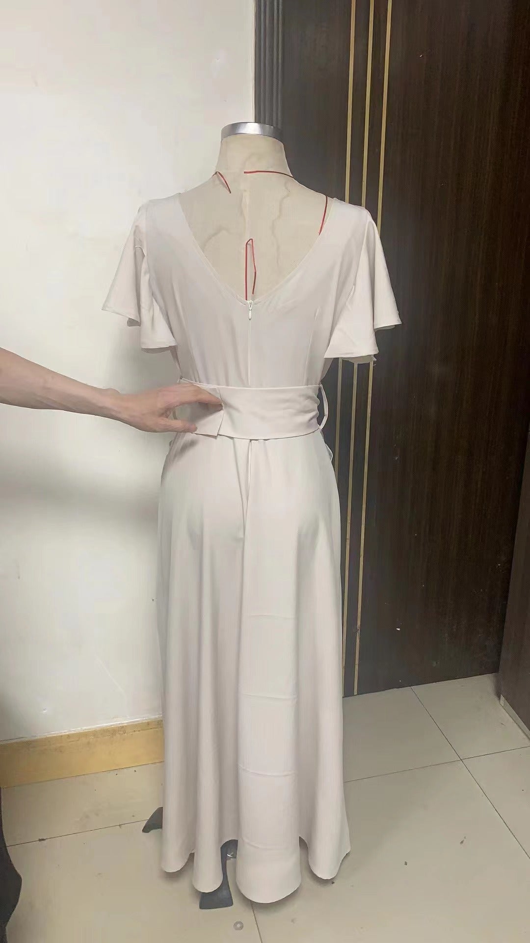 V Neck Dress Solid Color Ruffle Sleeve Maxi Dress Chic Career Slim Waist Dress 5