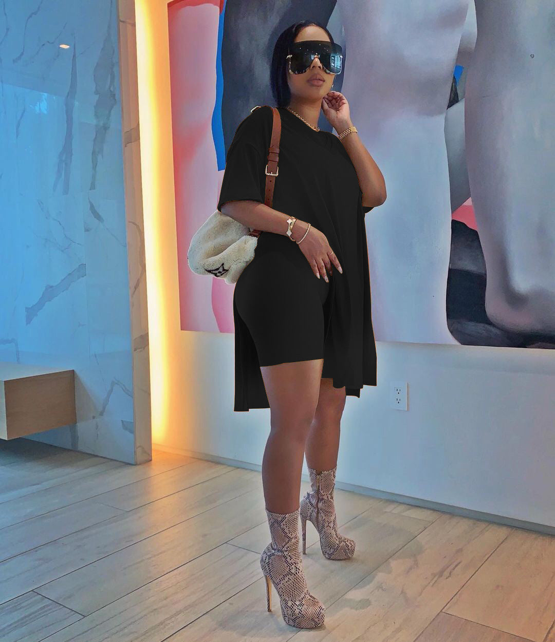 Women Summer Solid Slit Short Sleeve Top and Shorts Two-piece Set 7