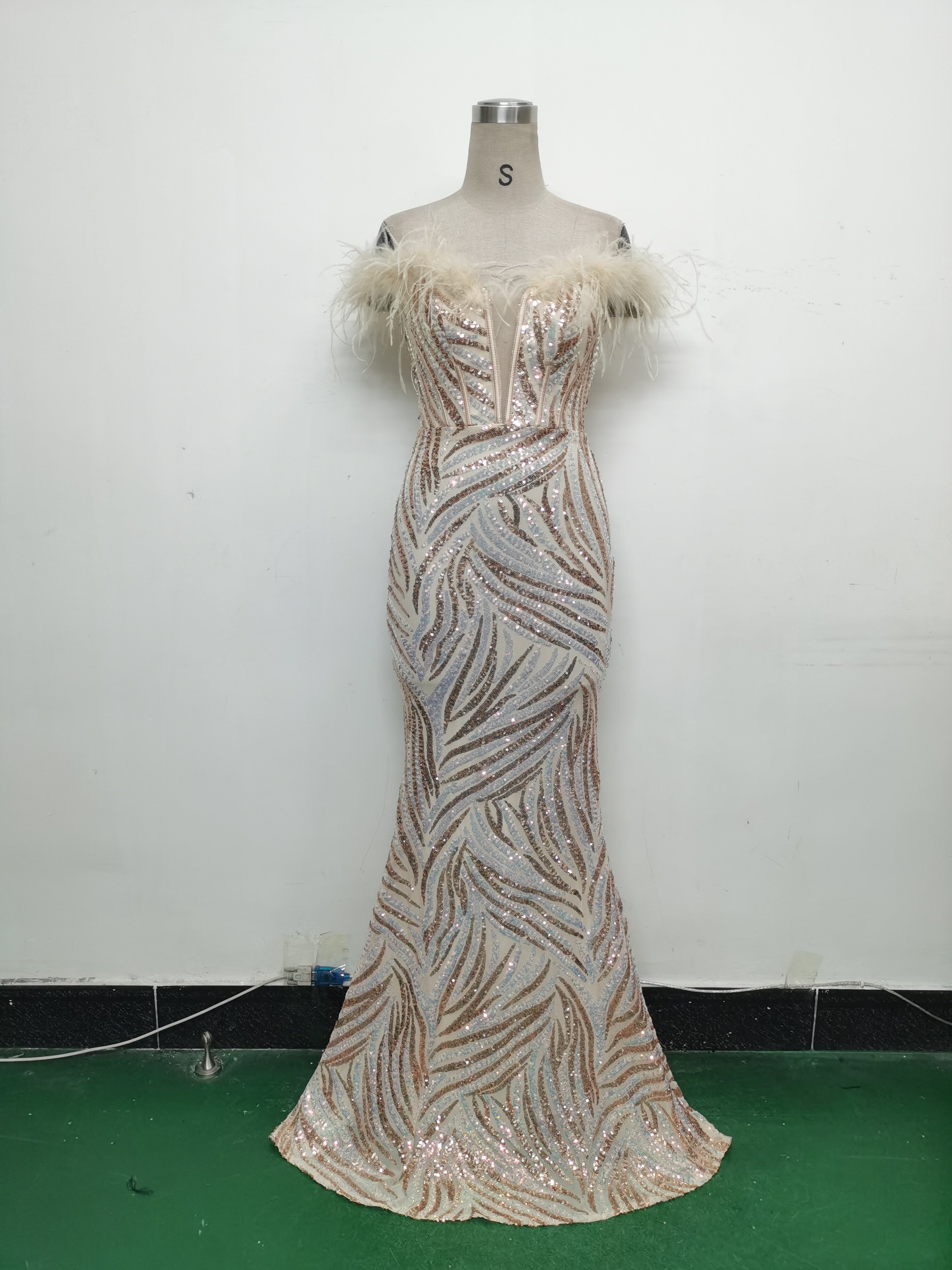 Fishbone Slim Waist Off Shoulder Feather Sequined Evening Dress 23