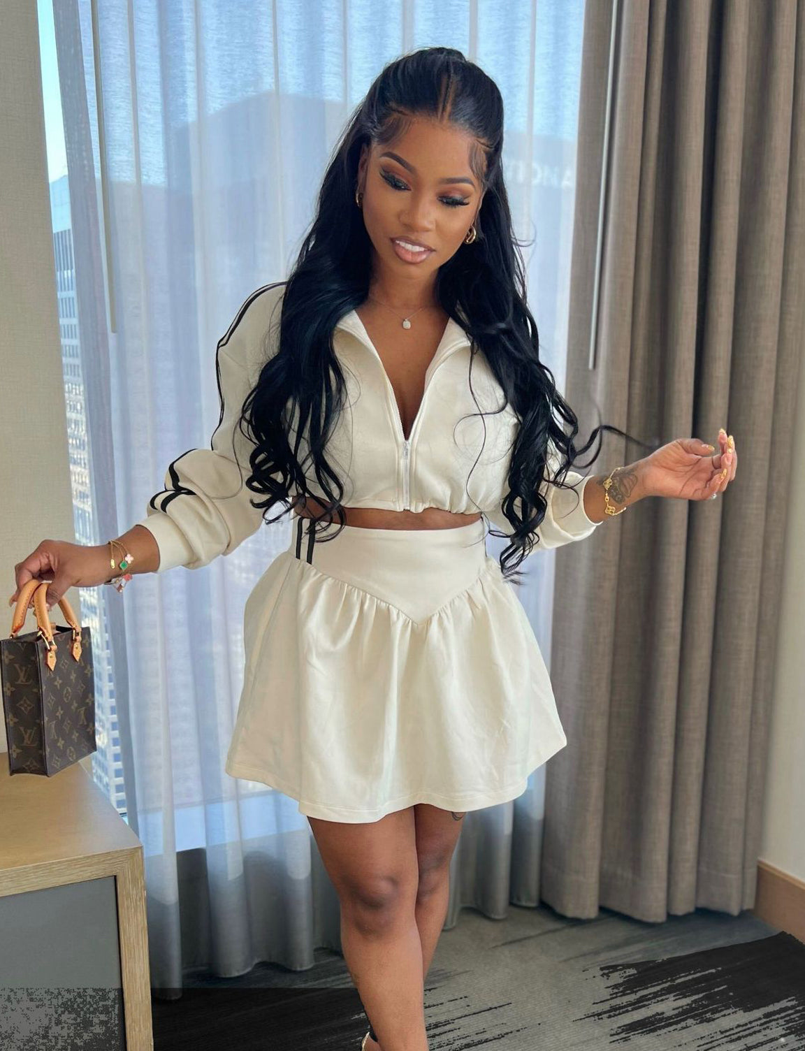 Women retro American sports style loose long-sleeved short skirt two-piece set