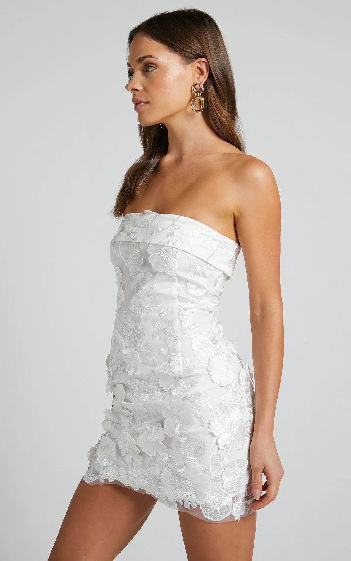 Sexy Floral Embroidery Strapless Slim Bodycon Dress 5