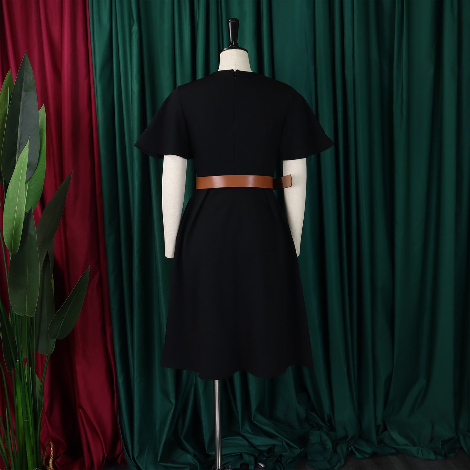 Plus Size Women Elegant Solid V-Neck Bell Bottom Sleeve African Dress 15