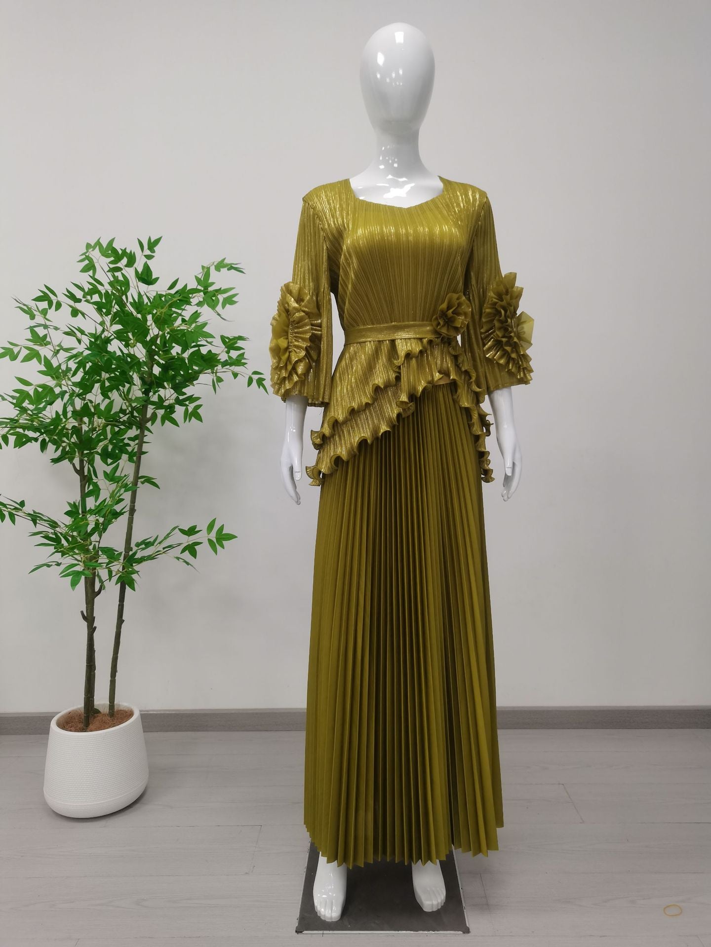 Plus Size Women Casual Pleated Irregular Top and Skirt Two Piece Set