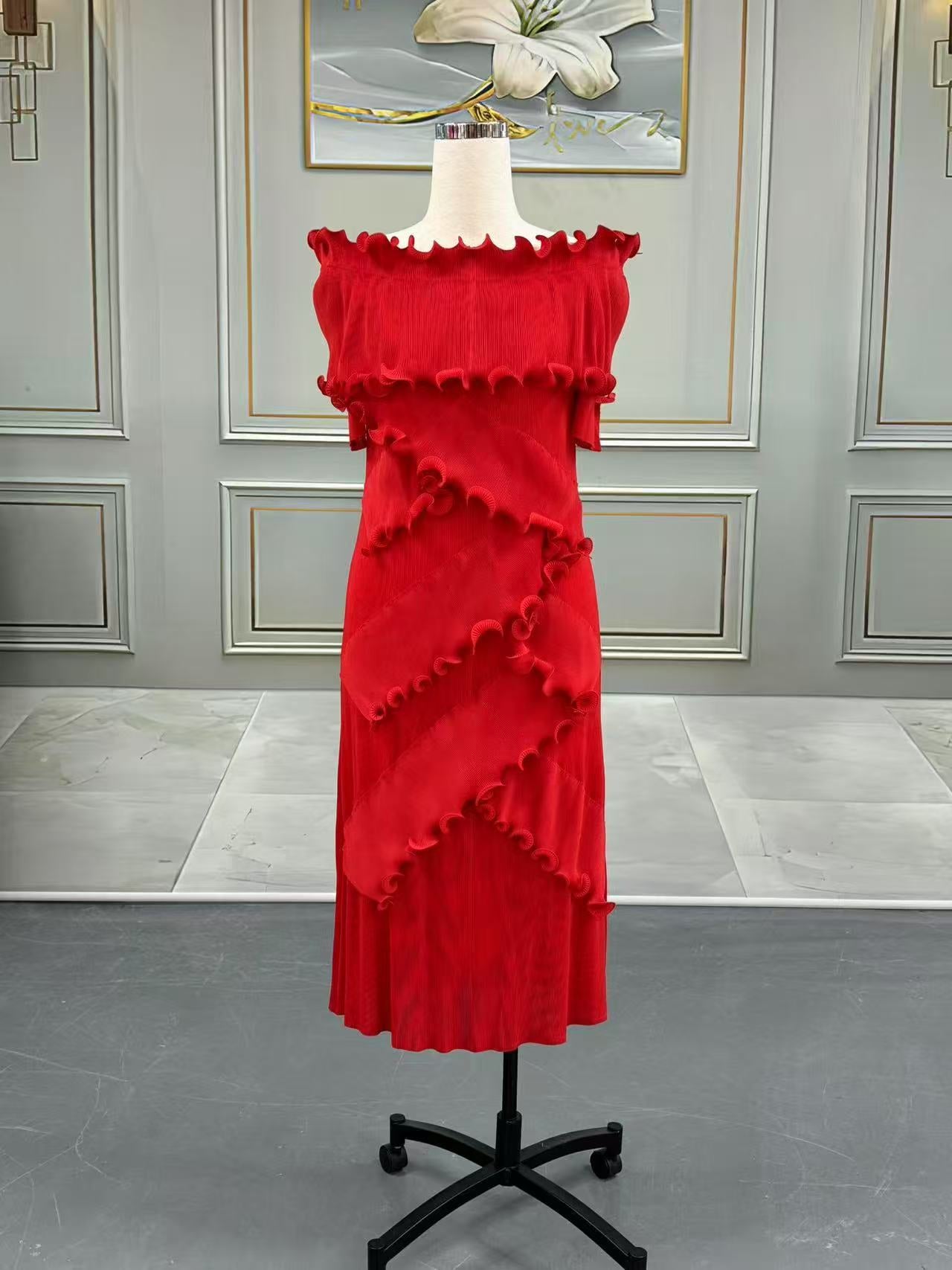 Plus Size African Women Off Shoulder Ruffle Edge Dress 9