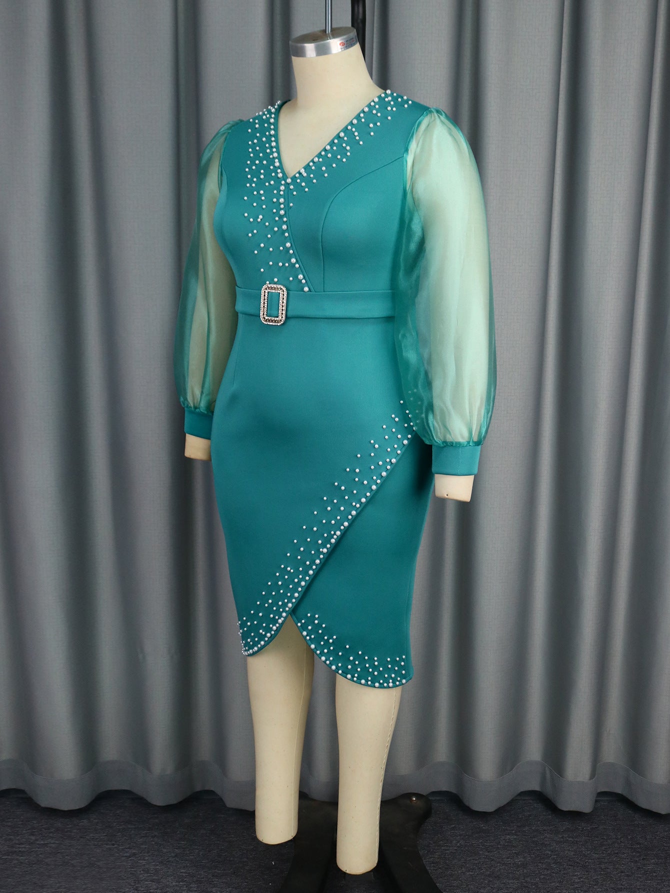 Plus Size Women V-Neck See-Through Lantern Sleeve Elegant Formal Party Dress 10