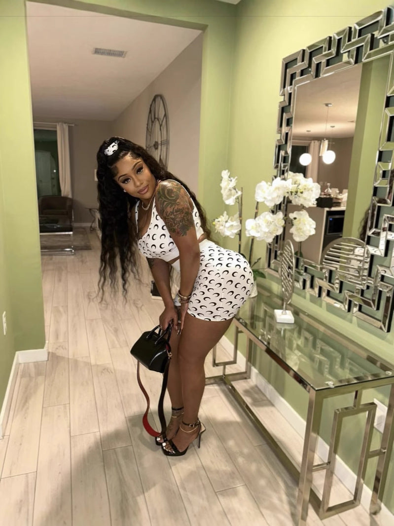 Sexy Slim Fit Vest Shorts Set Fashion Moon Print Two Piece Set 5