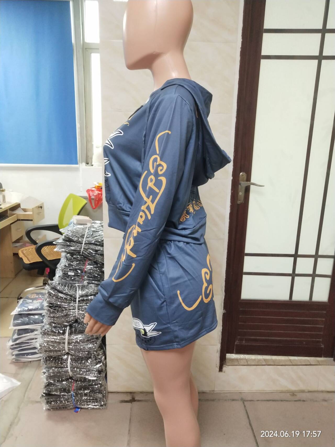 Spring Women's Fashion Positioning Print Hooded Casual Two Piece Skirt Set 15