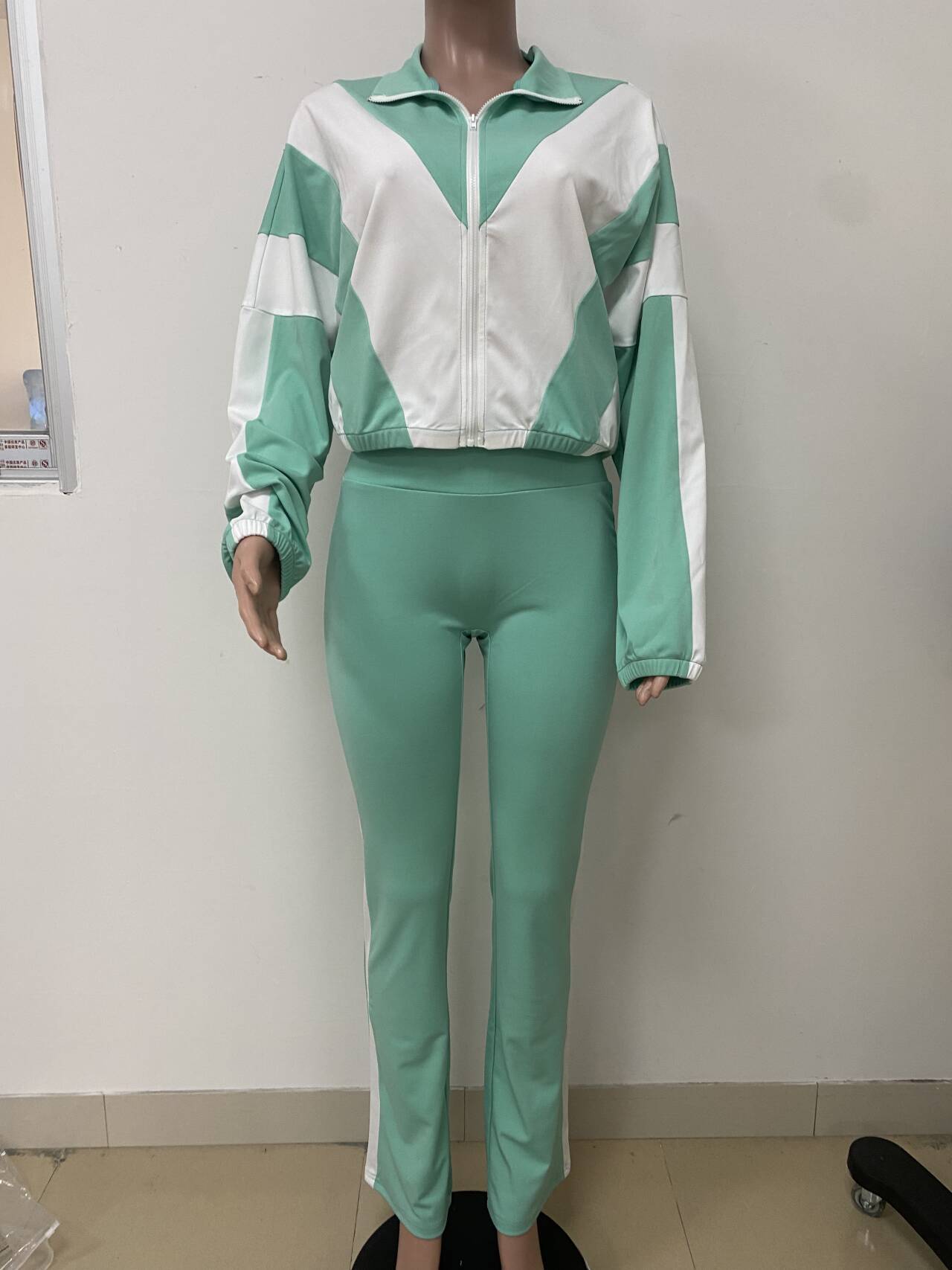 Women Zippered Turndown Collar Patchwork Zipper Top and Two-Piece Pants 5