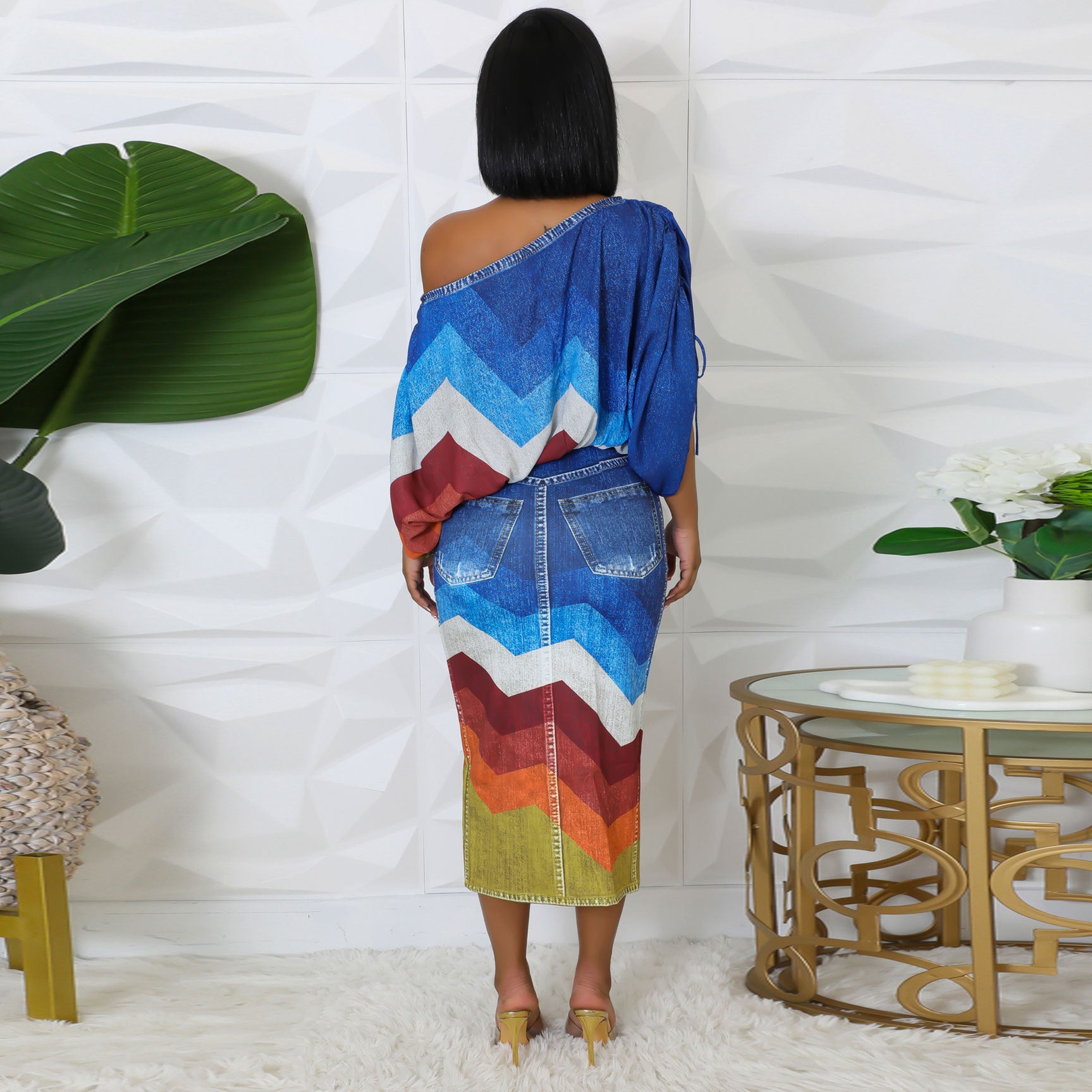 Slash Shoulder Print Bat Sleeves Top Slit Short Skirt Two-Piece Set 4